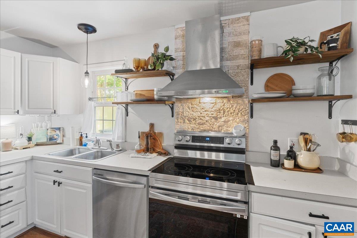 AMHERST PLANTATION - Residential