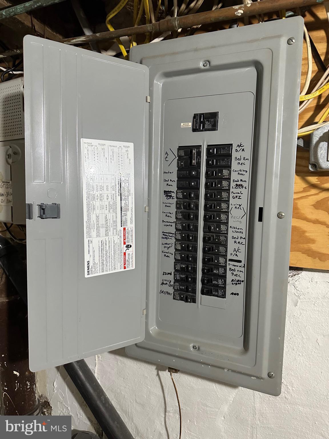 LOWER MOYAMENSING - Residential