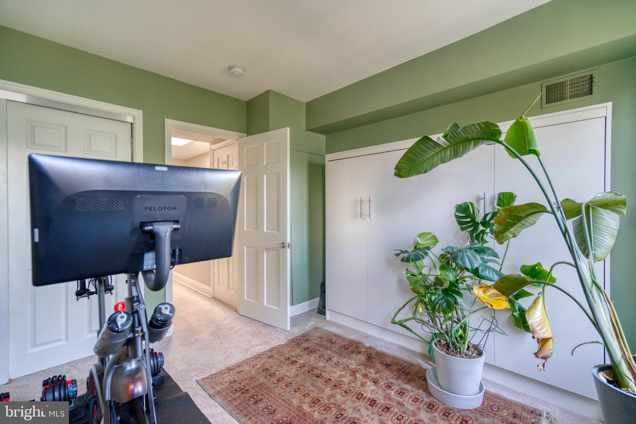 GRADUATE HOSPITAL - Residential