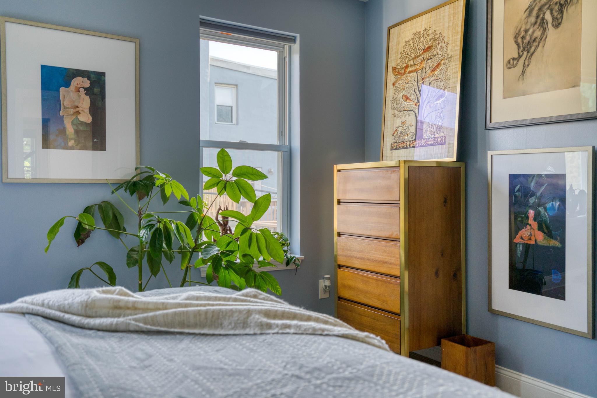 GRADUATE HOSPITAL - Residential