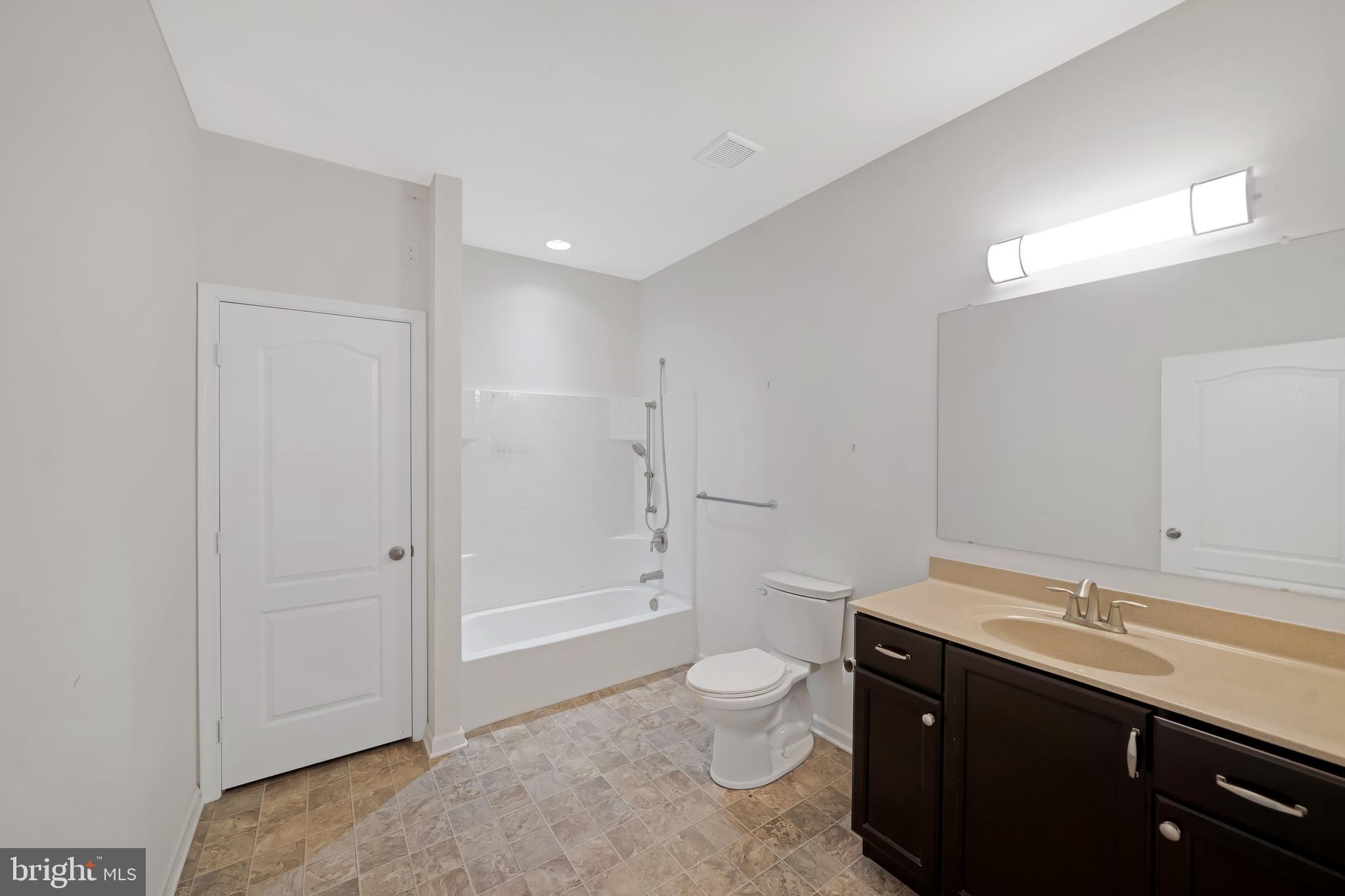 VILLAGE OF BAYBERRY - Residential