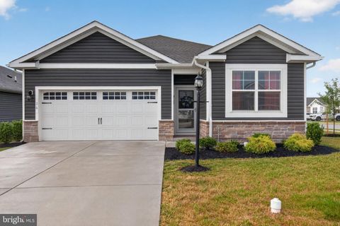 Homes For Sale - 26 Chokeberry Way<br/> GETTYSBURG, PA 17325