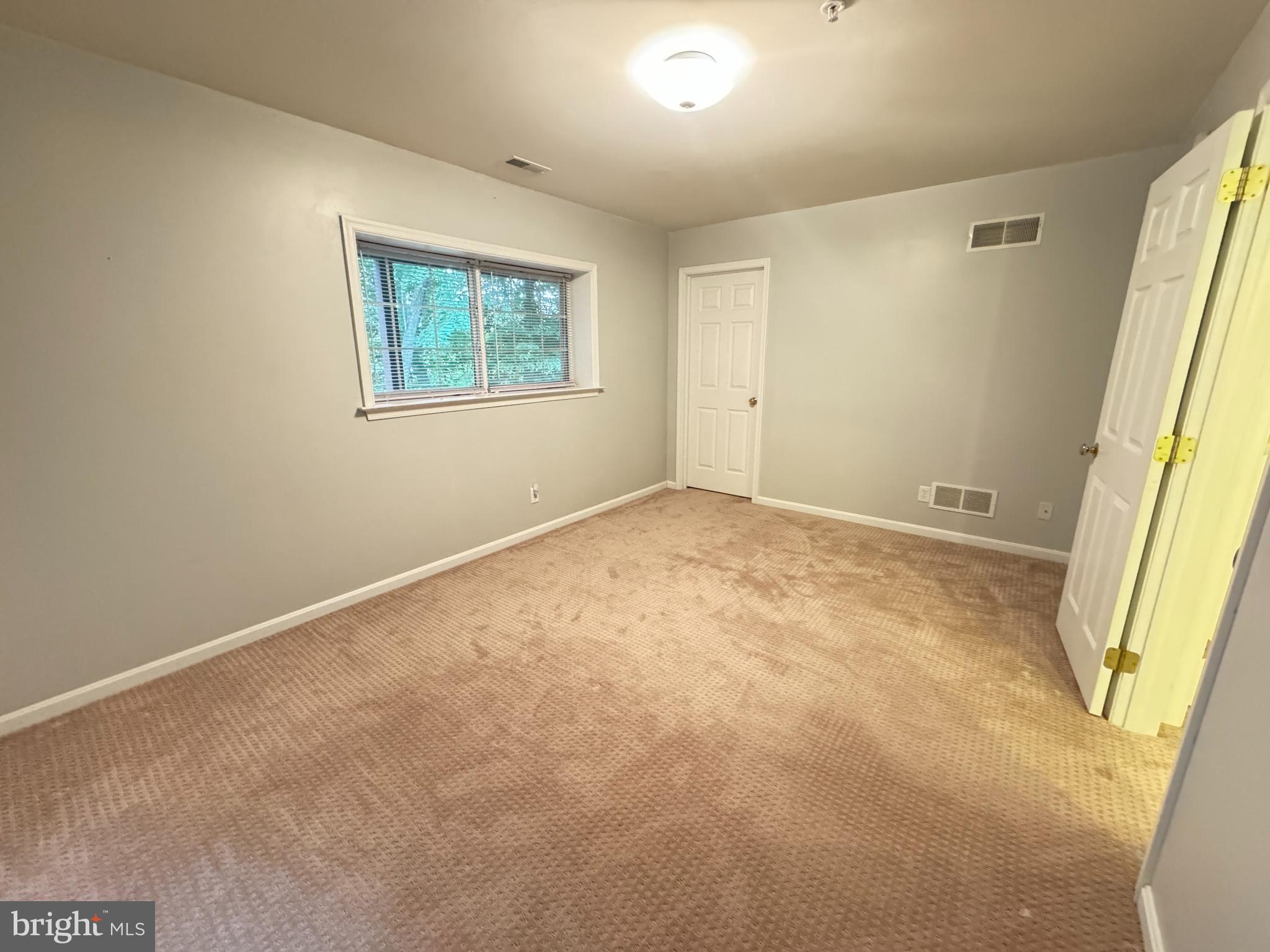 NORTH EAST ISLES - Residential Lease