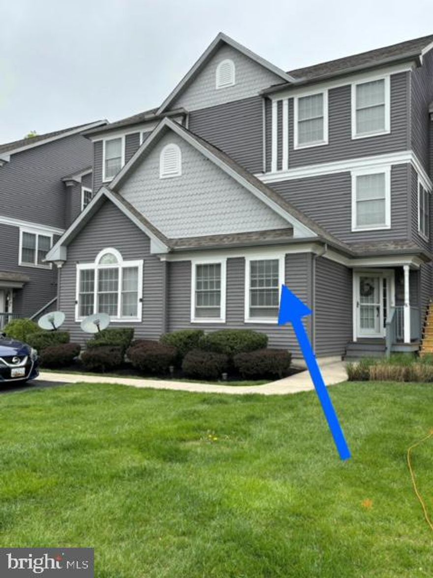 For Rent- Lower level, 3 bedroom, 2 1/2 bath condo in one of the "Quads" buildings.  Condo offers Main floor Owner's Bedroom with 2 closets and attached bath.  Open Floor plan for Living Room, Dining Area and Kitchen that includes stainless steel appliances, with Propane Fireplace and hardwood floors. Lower level offers 2 large bedrooms, a full bath as well as playroom/office or den and Storage area/ workshop.  Move in ready to enjoy the beautiful inside as well as a deck overlooking the protected Critical Bay Area.
North East Isles offers a community pool, 2 tennis/pickleball courts.  Close to shopping, restaurants and marinas.  Community does not allow grills. All leases must be 1 year and on record with the Property Management Company.