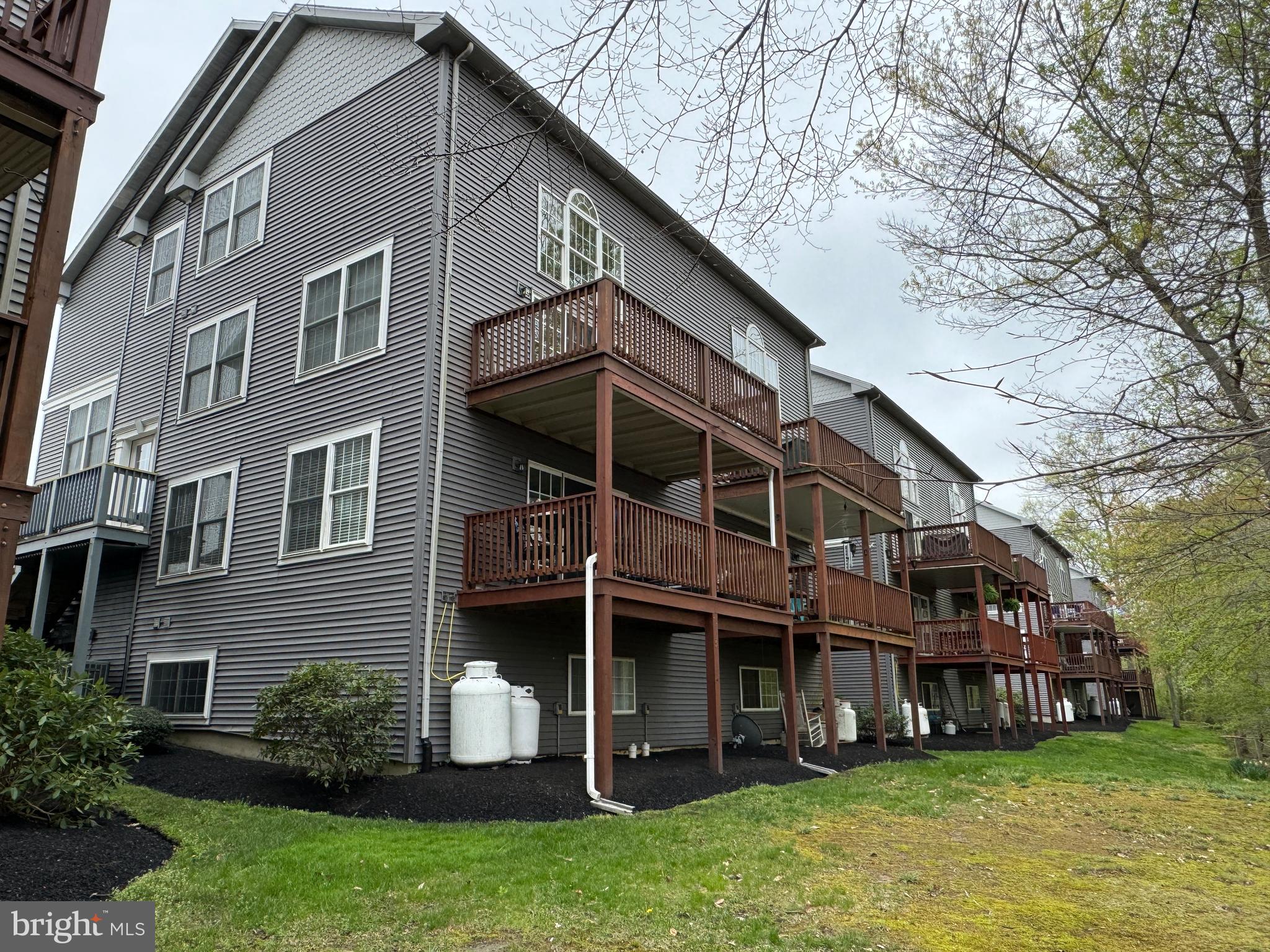 NORTH EAST ISLES - Residential Lease