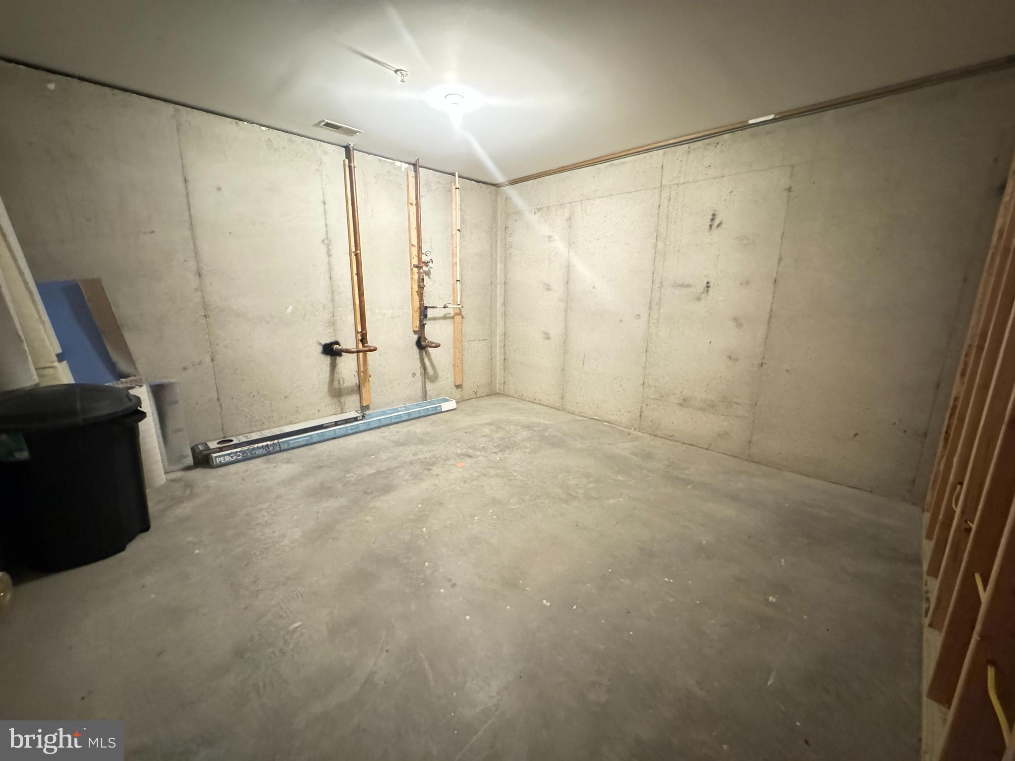 NORTH EAST ISLES - Residential Lease