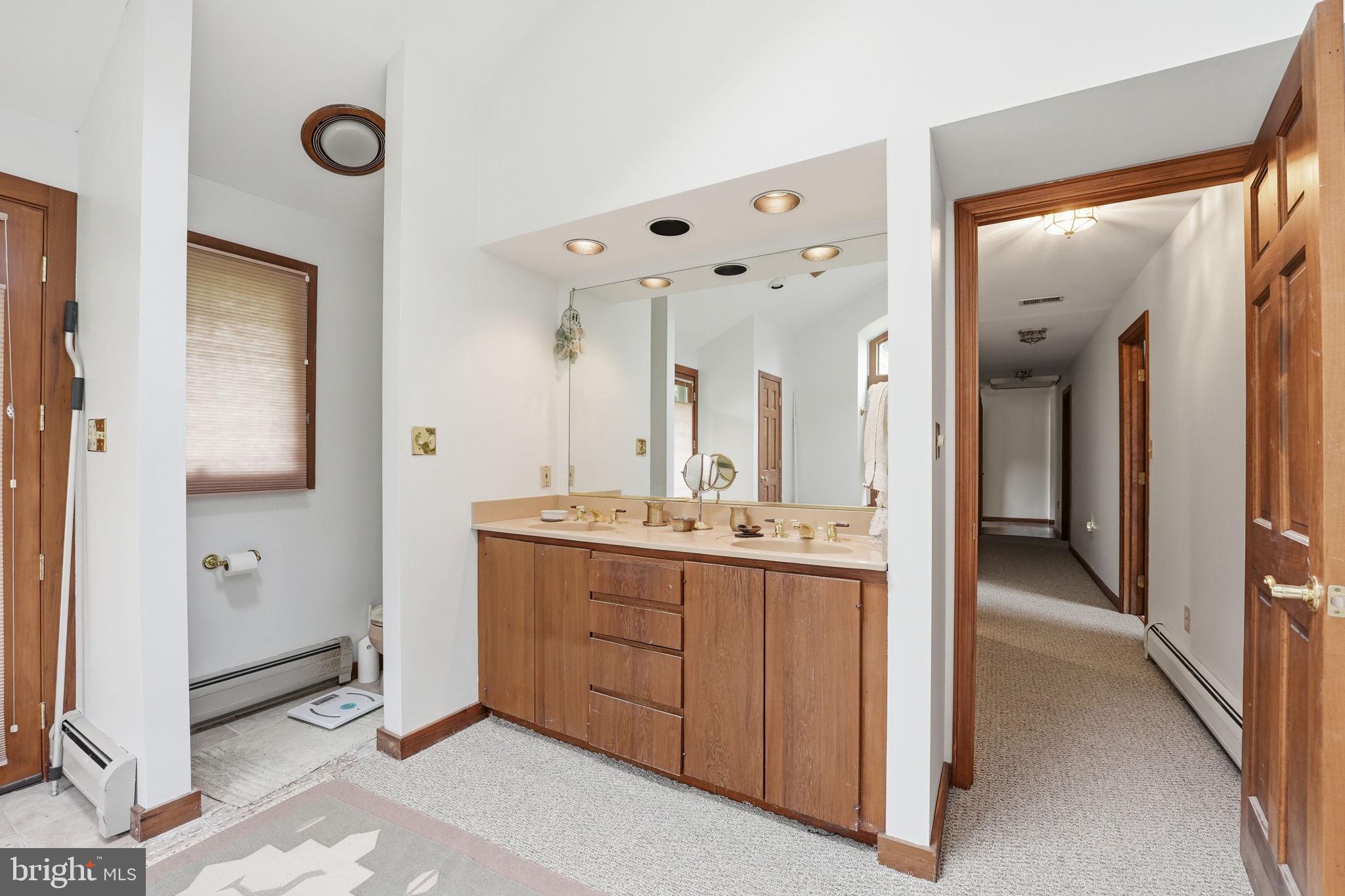 BROOK HILLS ESTATE - Residential