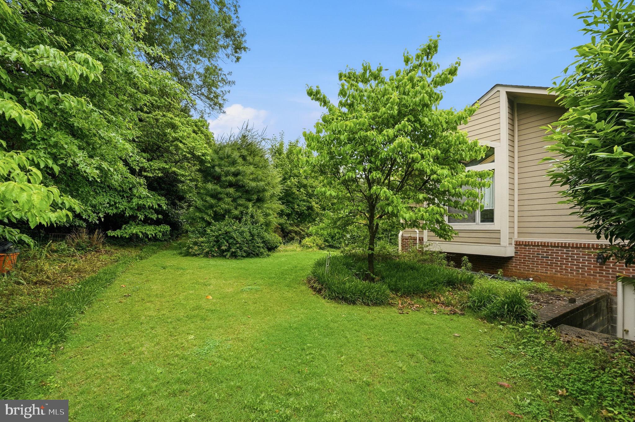 BROOK HILLS ESTATE - Residential
