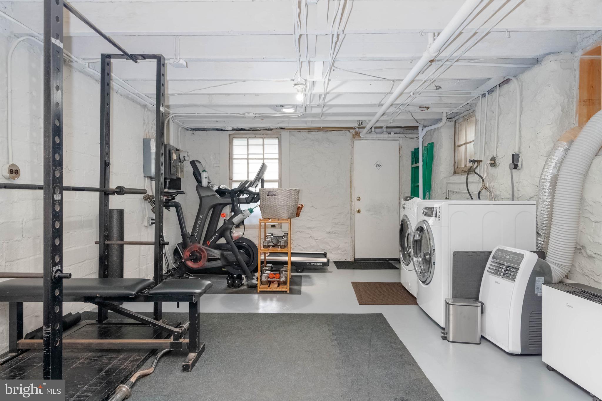 HAMPDEN HISTORIC DISTRICT - Residential