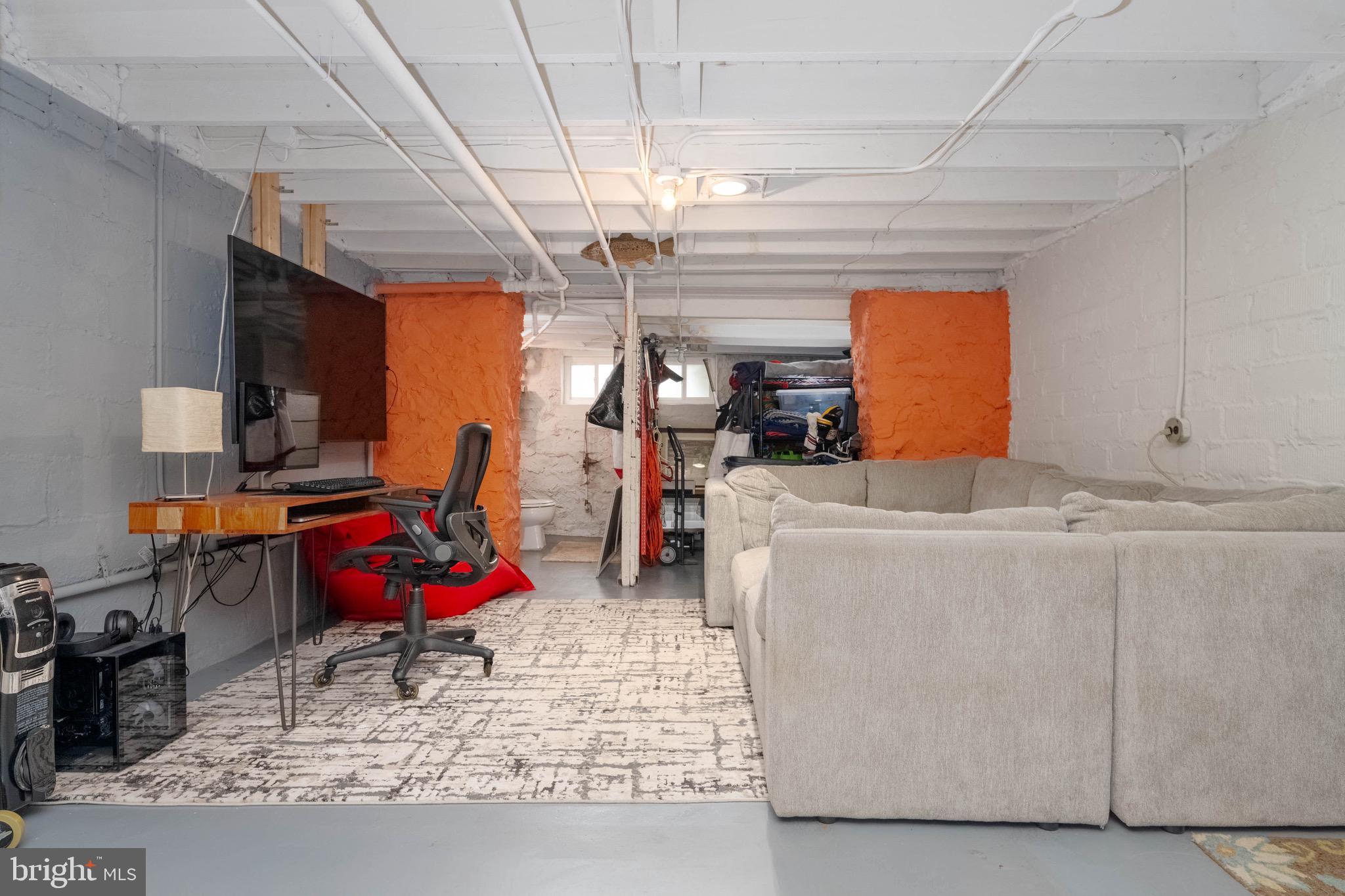 HAMPDEN HISTORIC DISTRICT - Residential