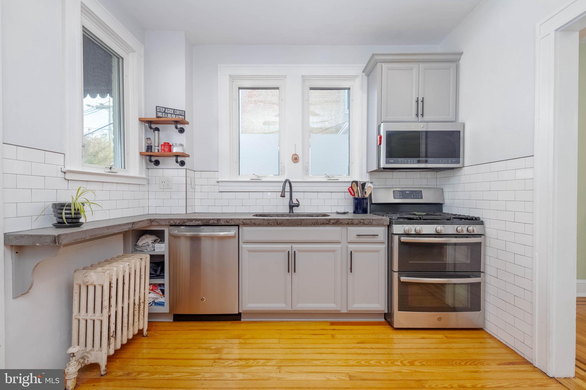 HAMPDEN HISTORIC DISTRICT - Residential