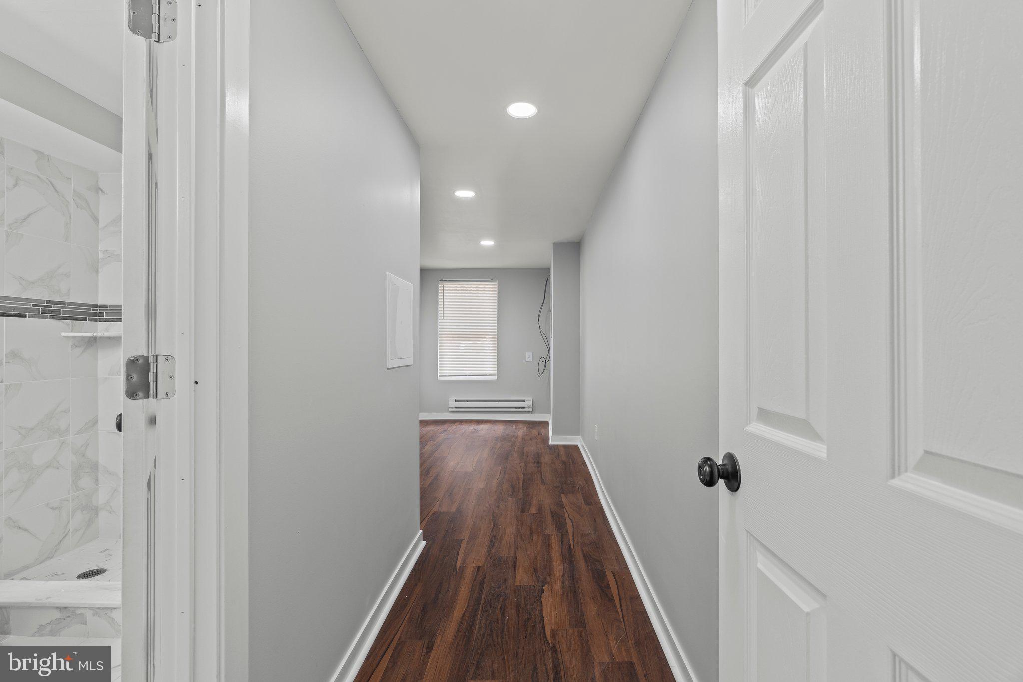 WEST OAK LANE - Residential