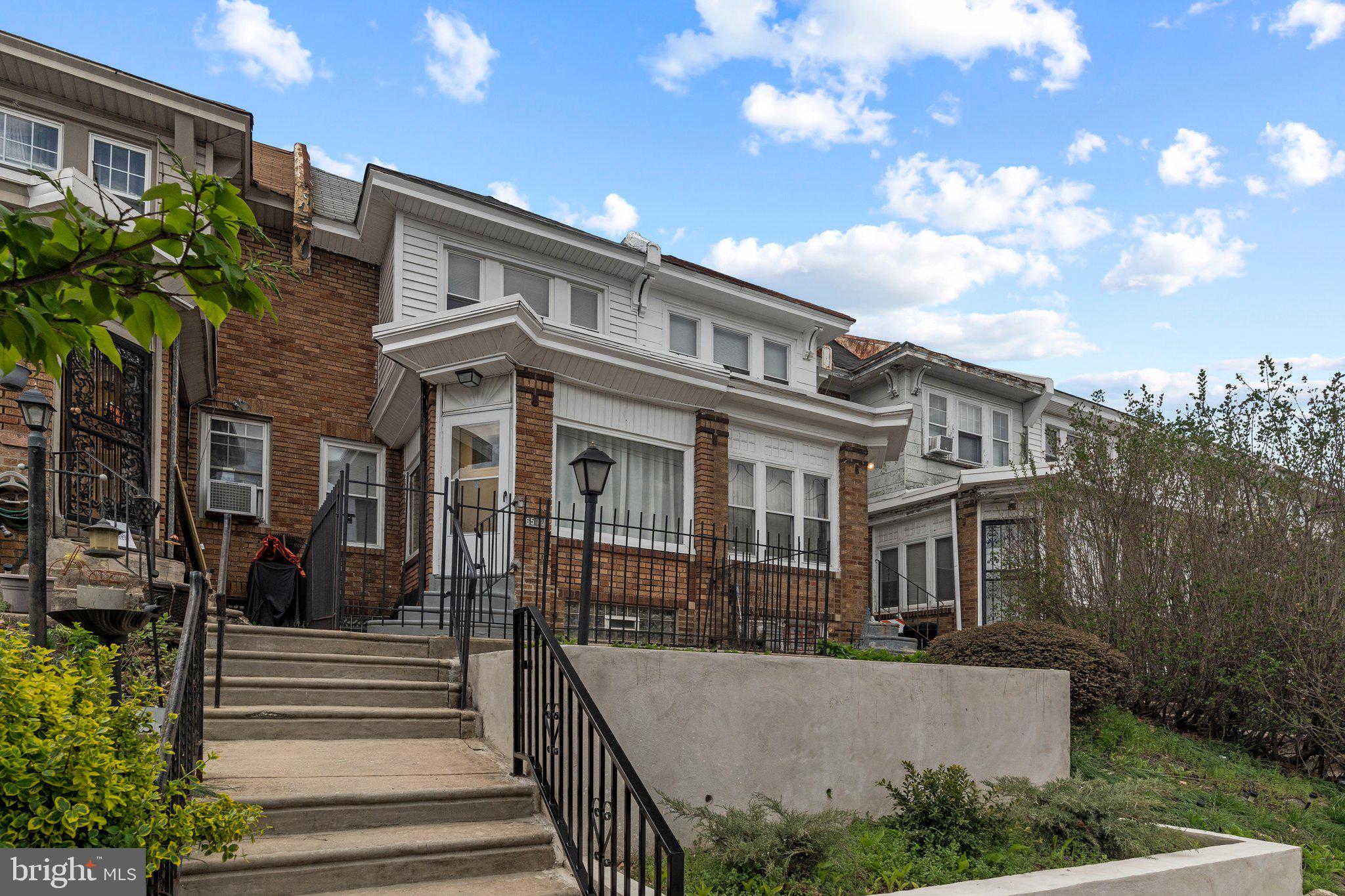 WEST OAK LANE - Residential