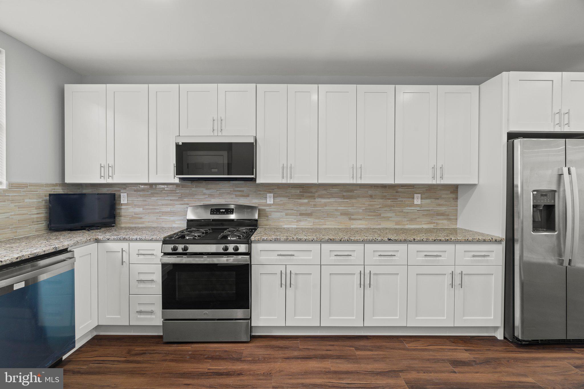 WEST OAK LANE - Residential