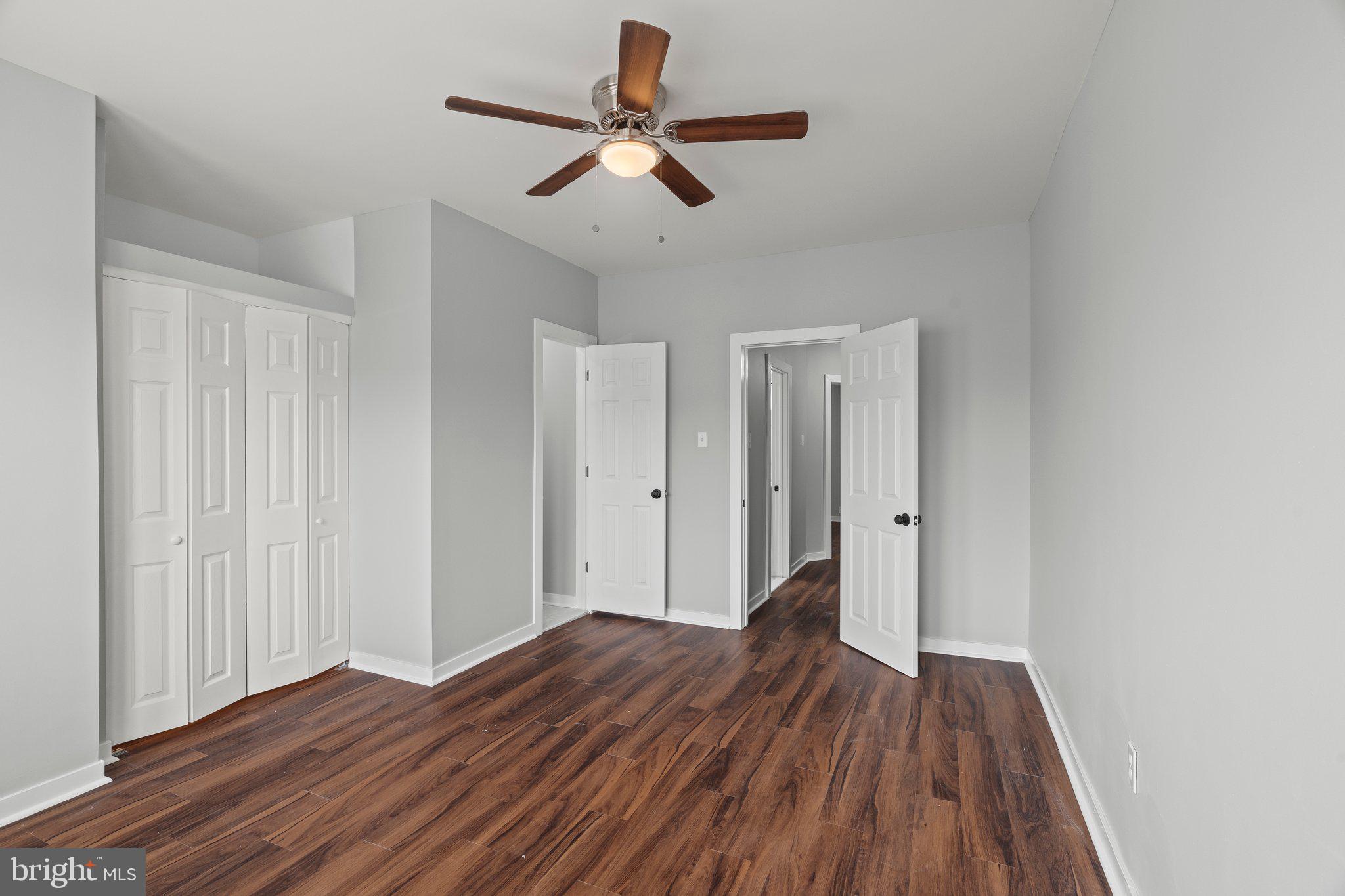 WEST OAK LANE - Residential