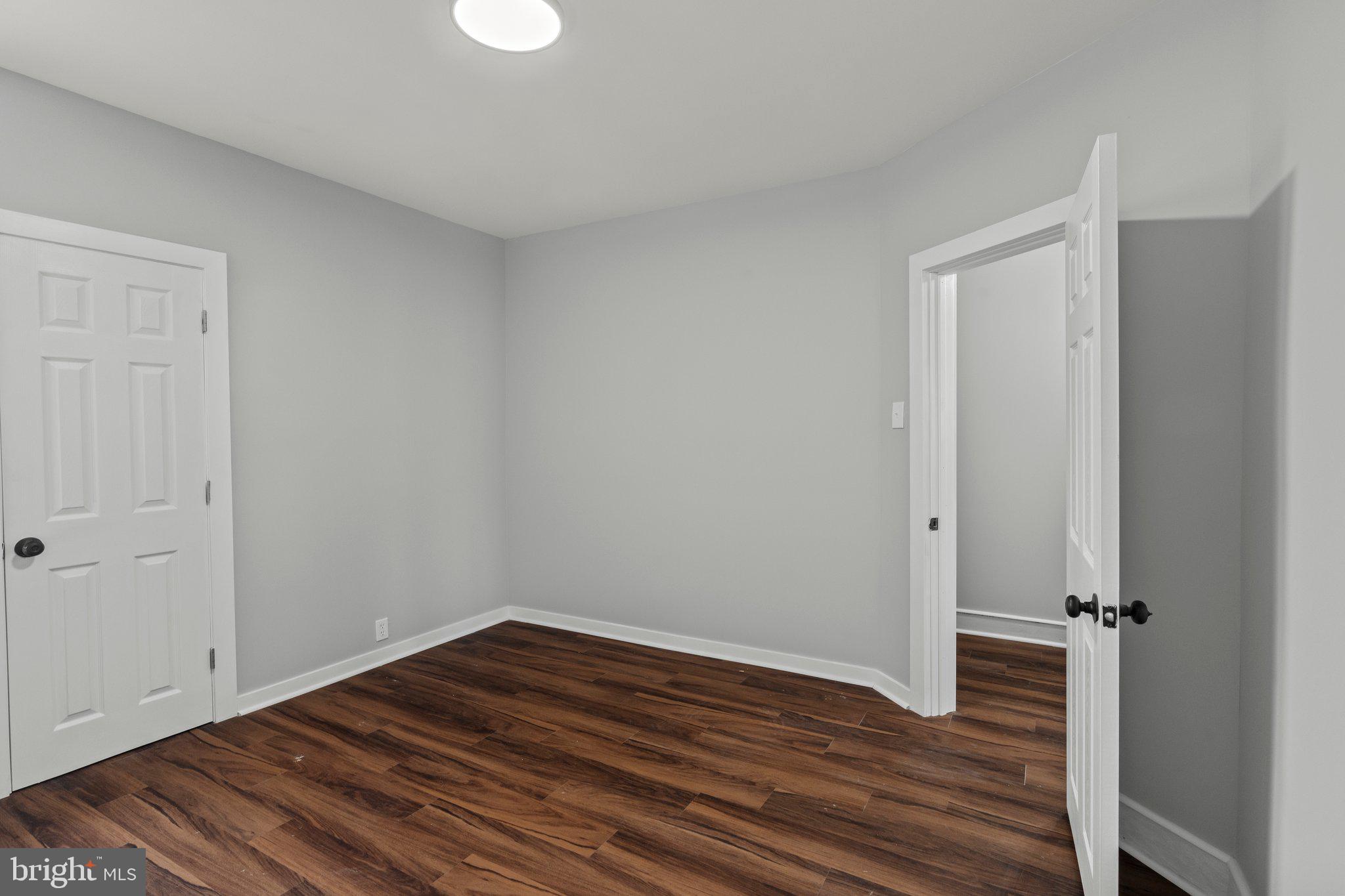 WEST OAK LANE - Residential