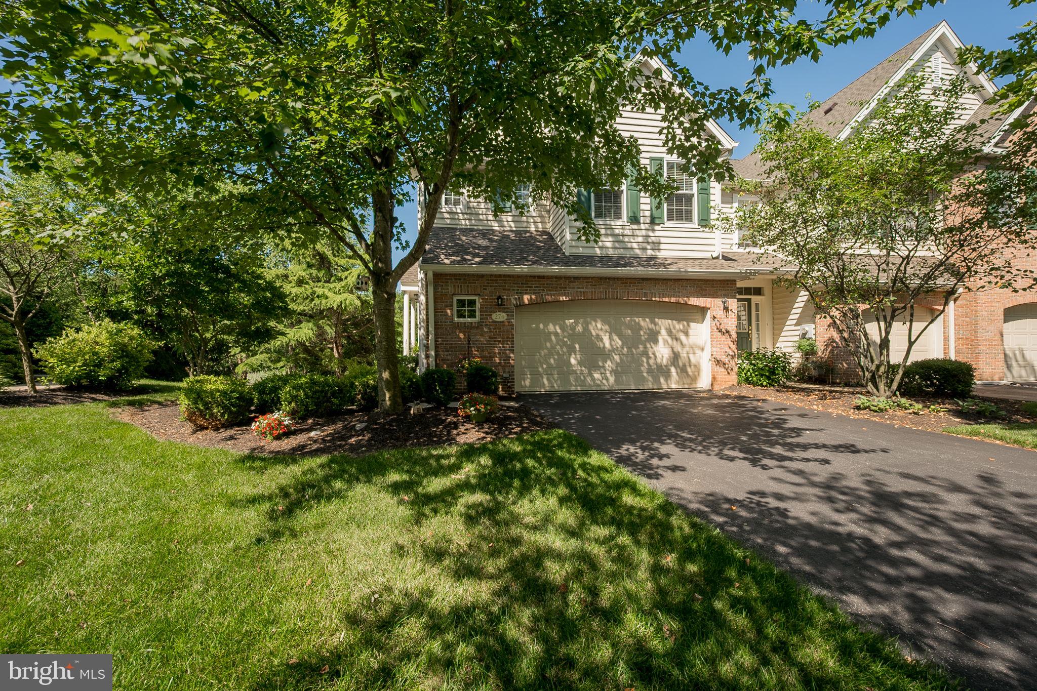 274 CHERRY LANE 32