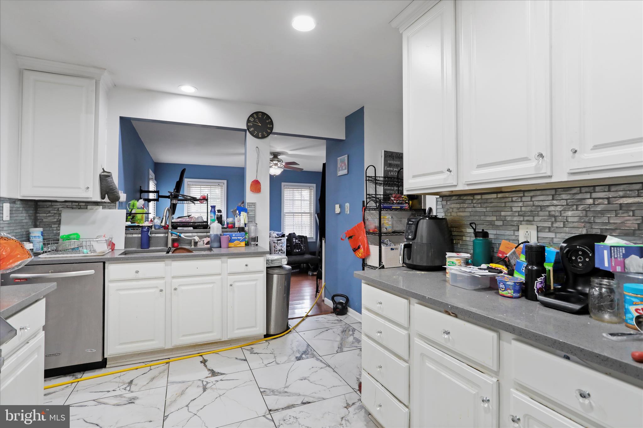 OAK RIDGE - Residential