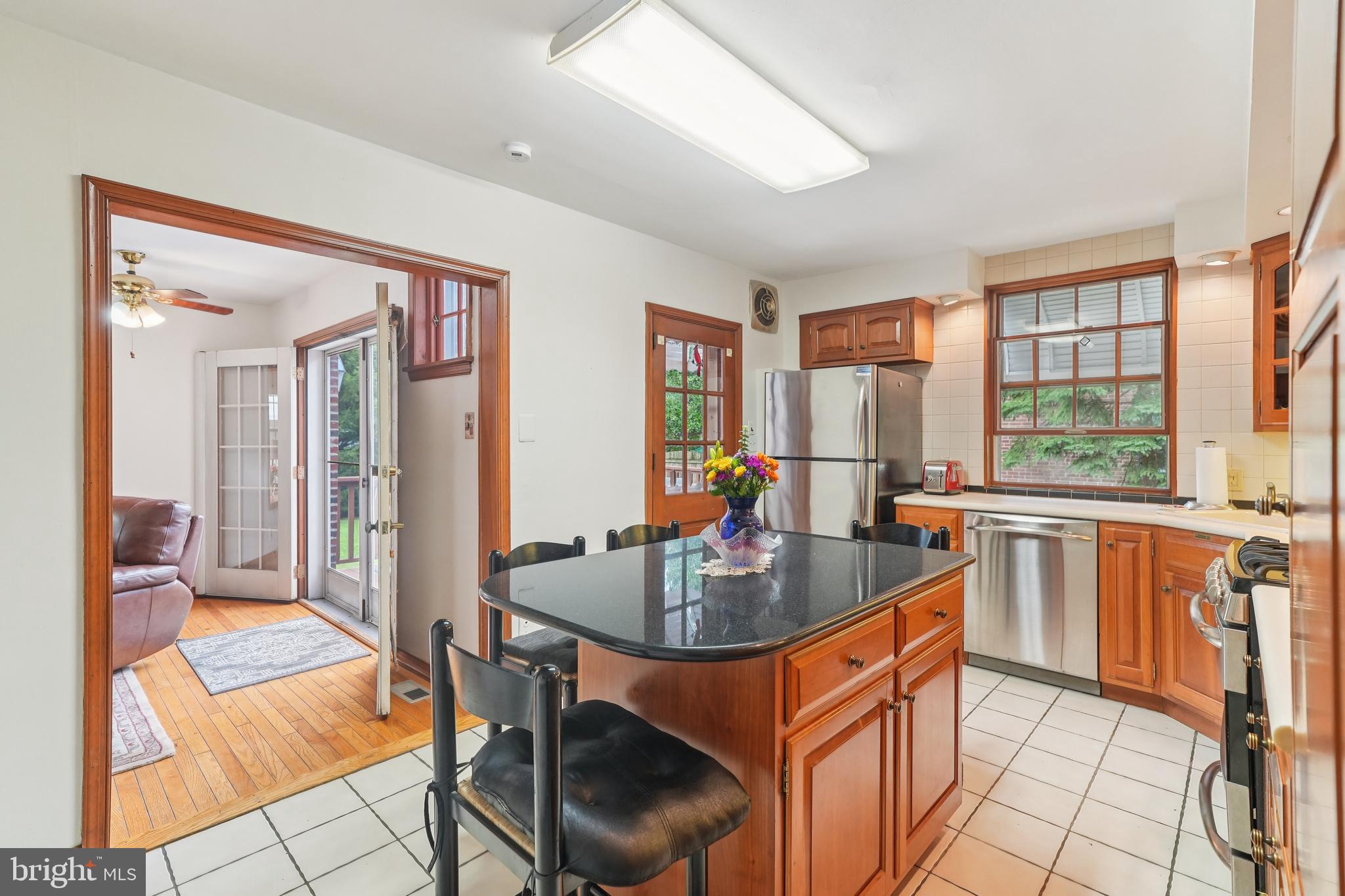 ROWLAND PARK - Residential