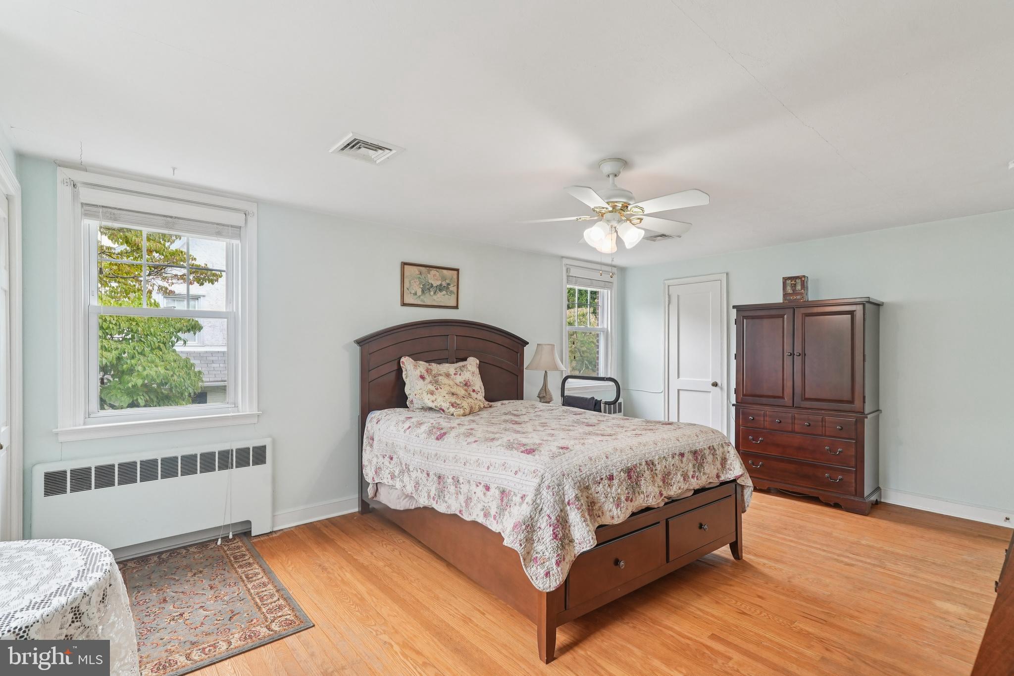 ROWLAND PARK - Residential