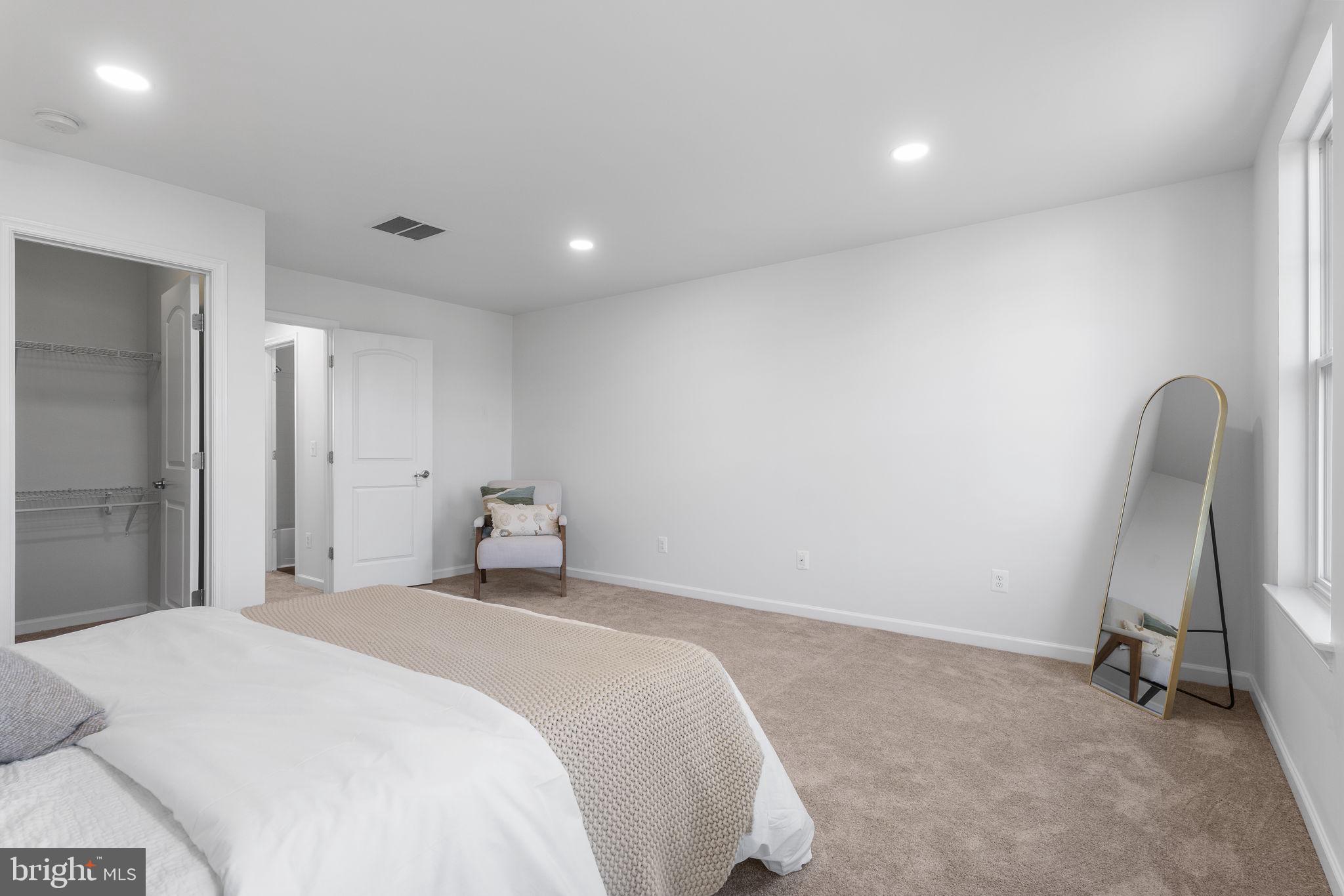 EAST GATE ONE - Residential