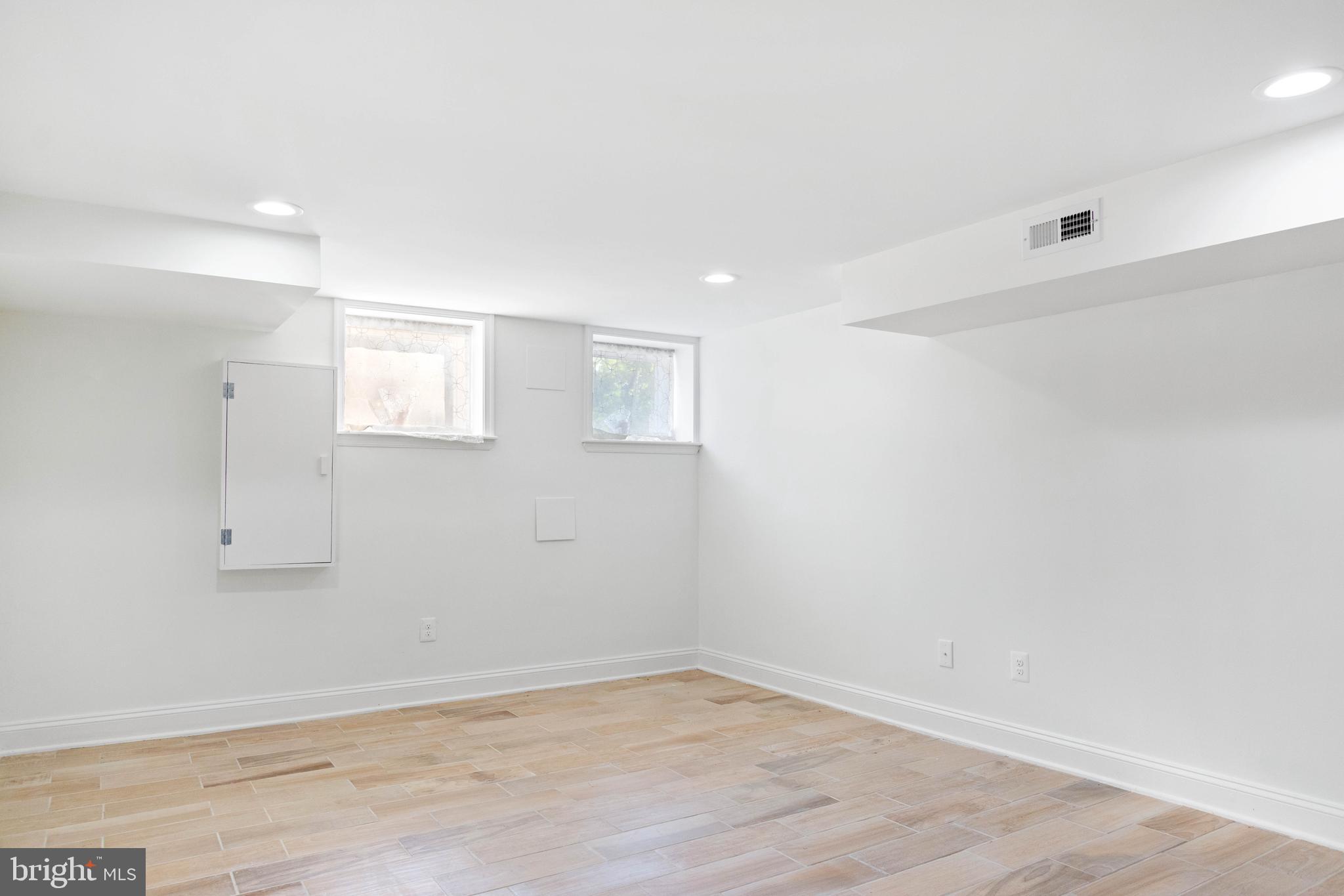 RESERVOIR HILL HISTORIC DISTRICT - Residential