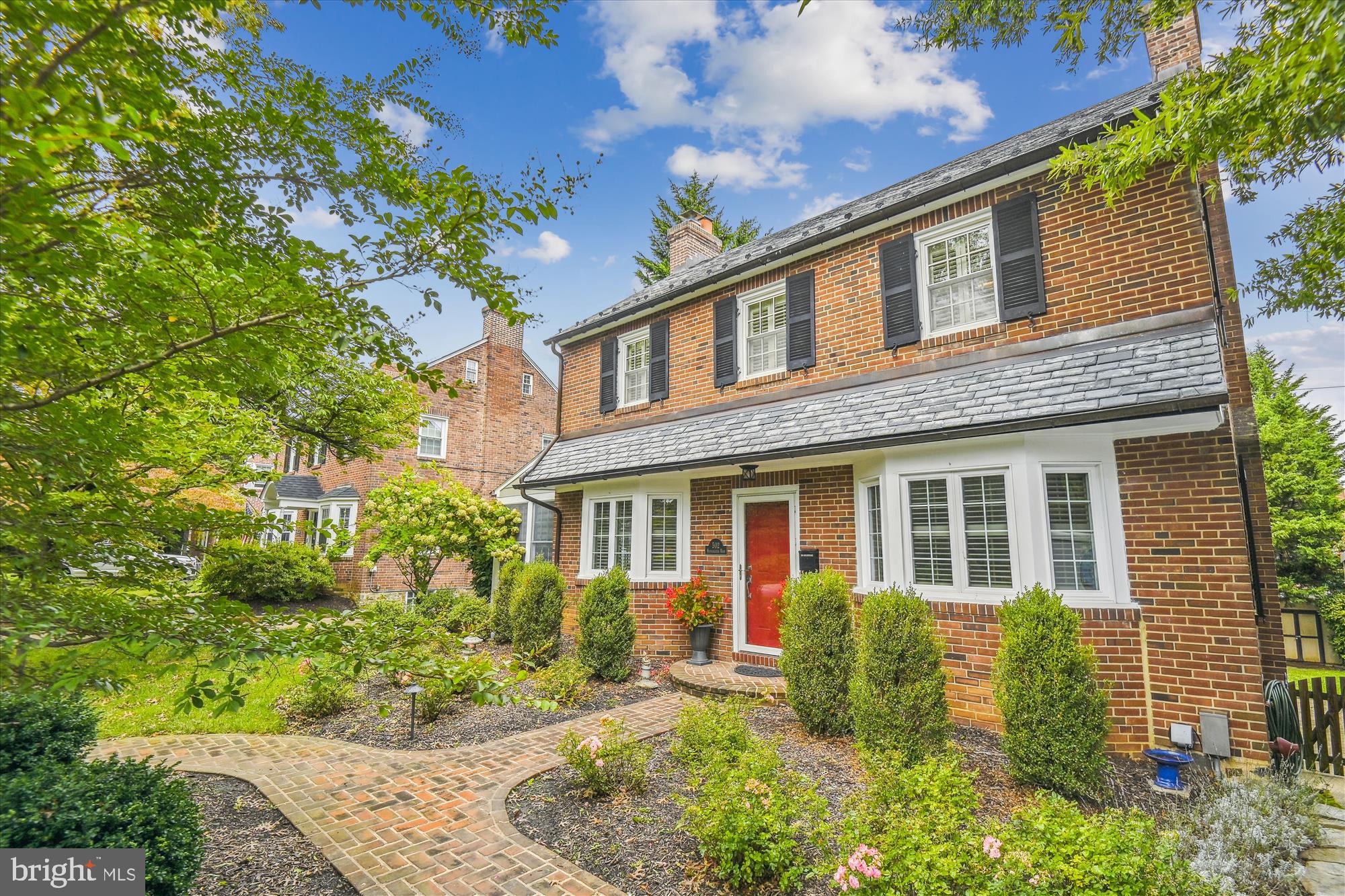 STONELEIGH - Residential