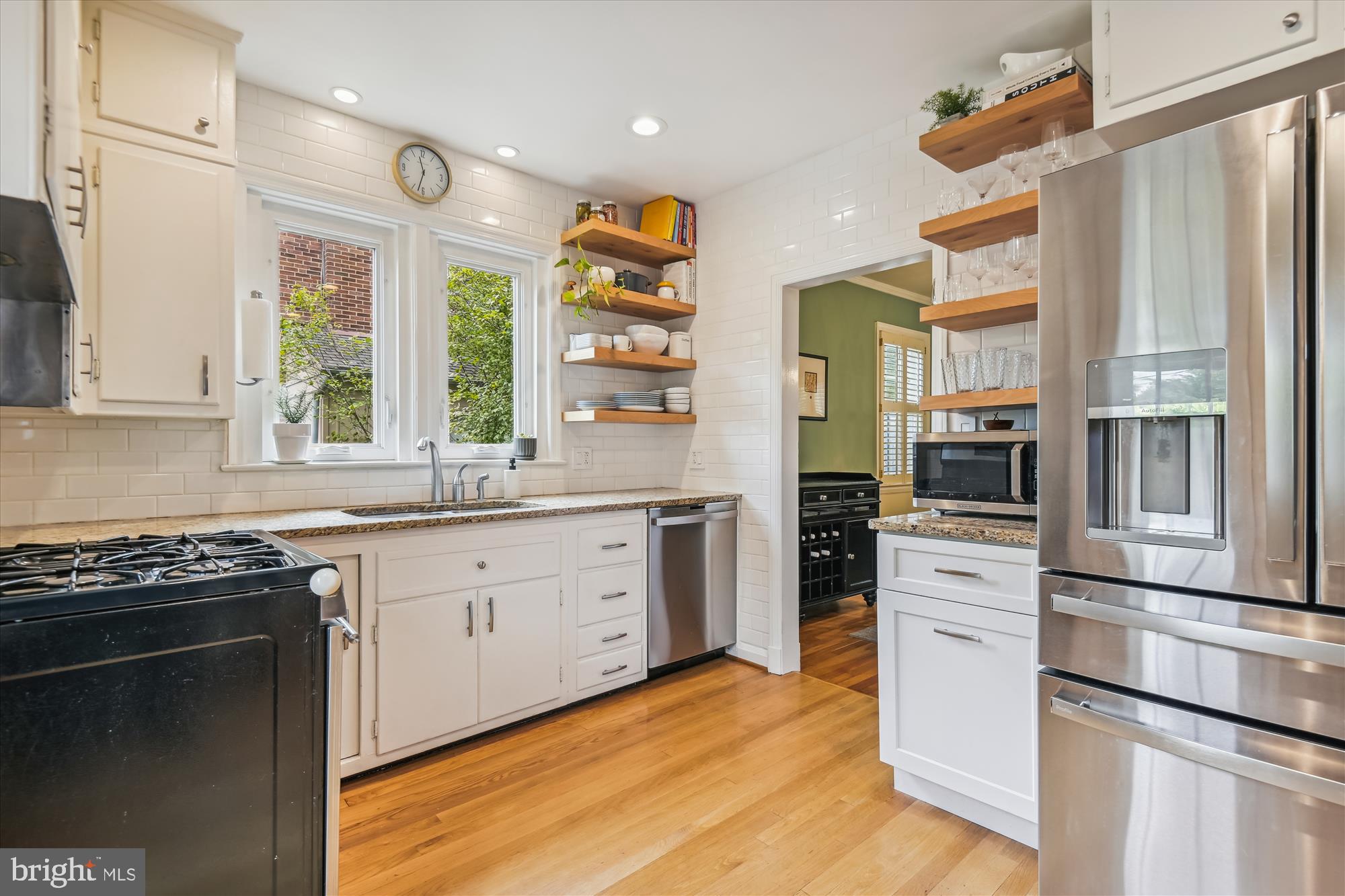 STONELEIGH - Residential