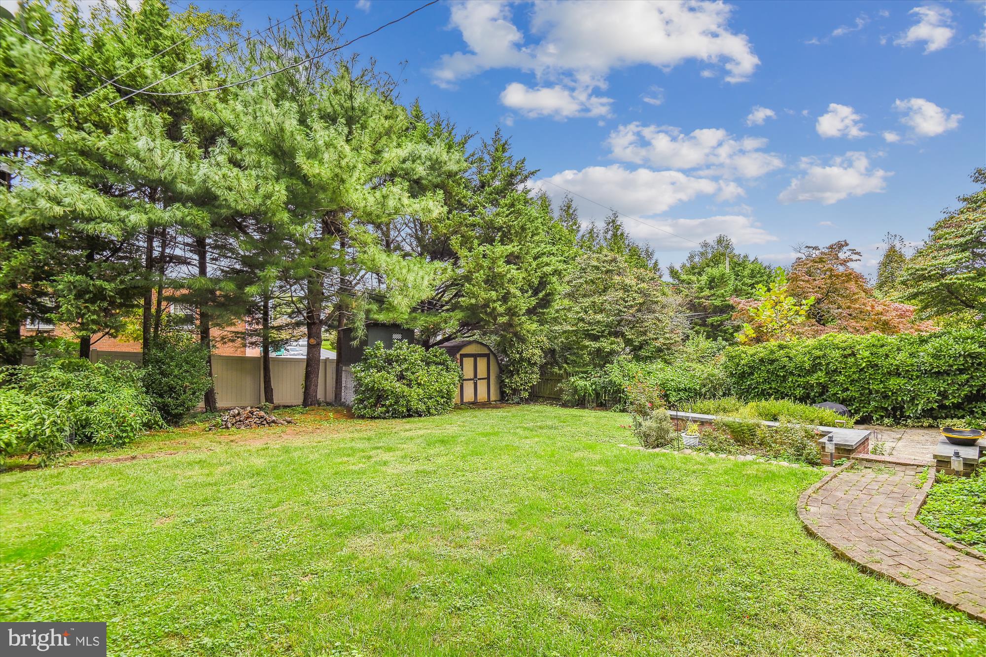 STONELEIGH - Residential