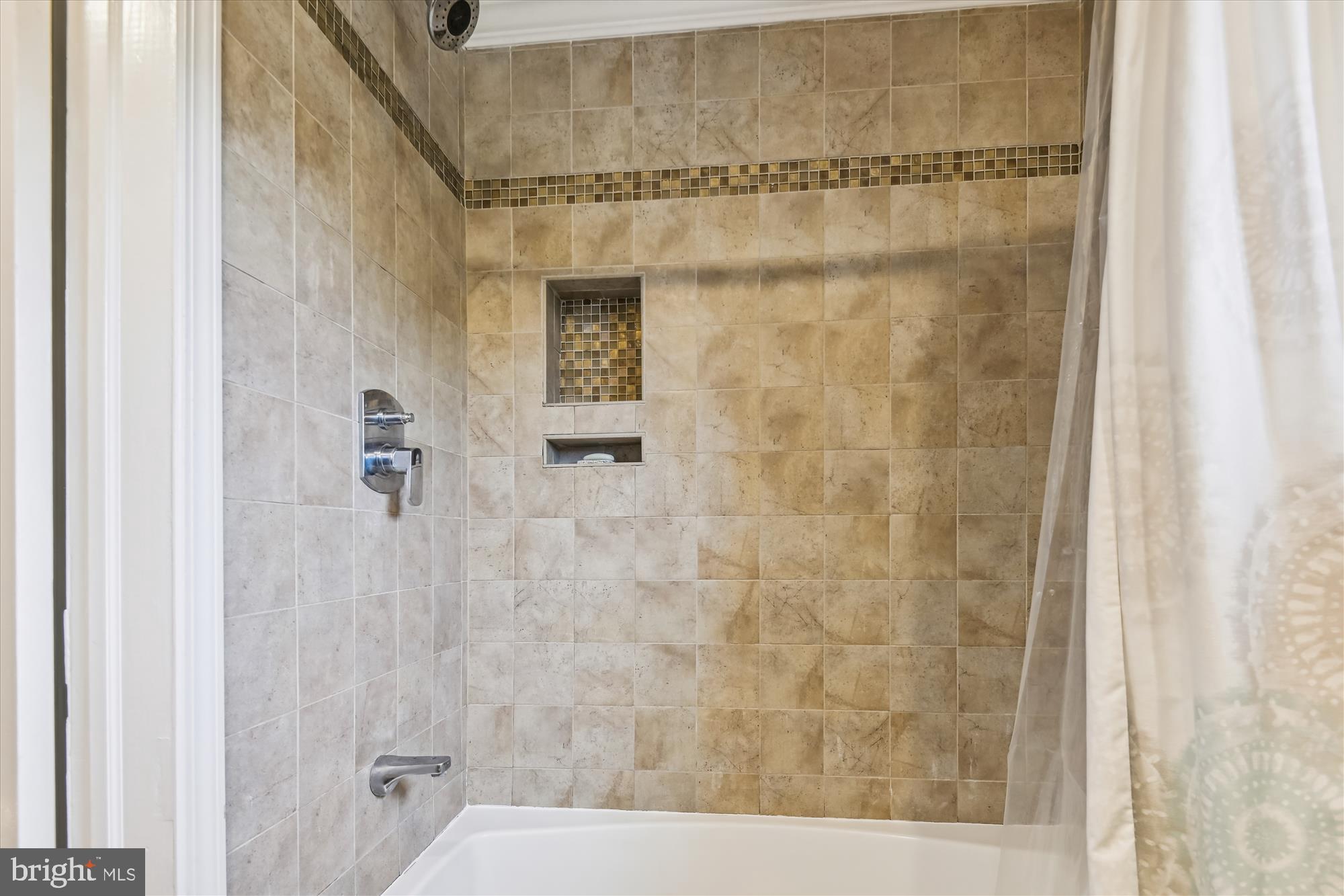 STONELEIGH - Residential