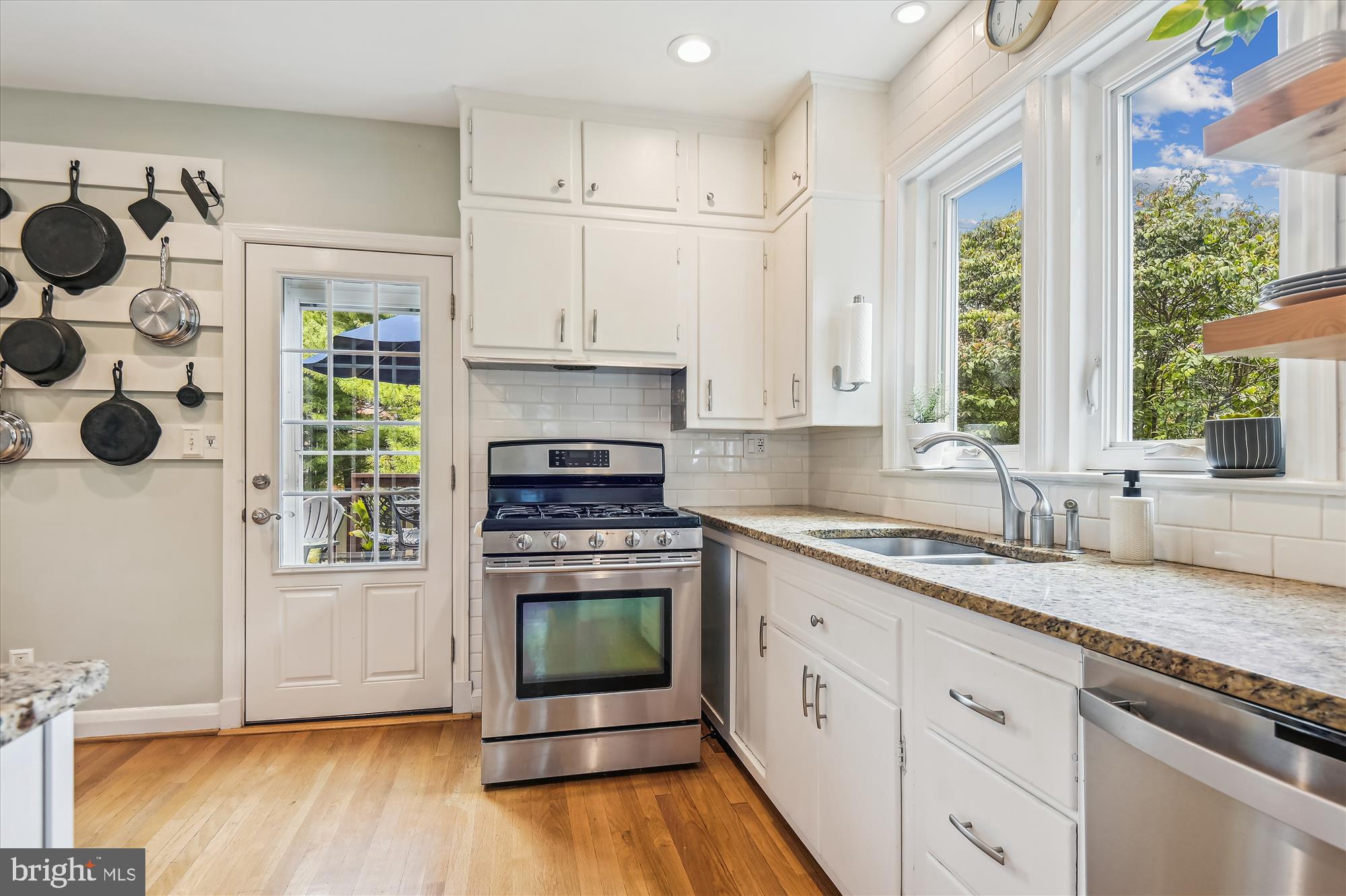 STONELEIGH - Residential