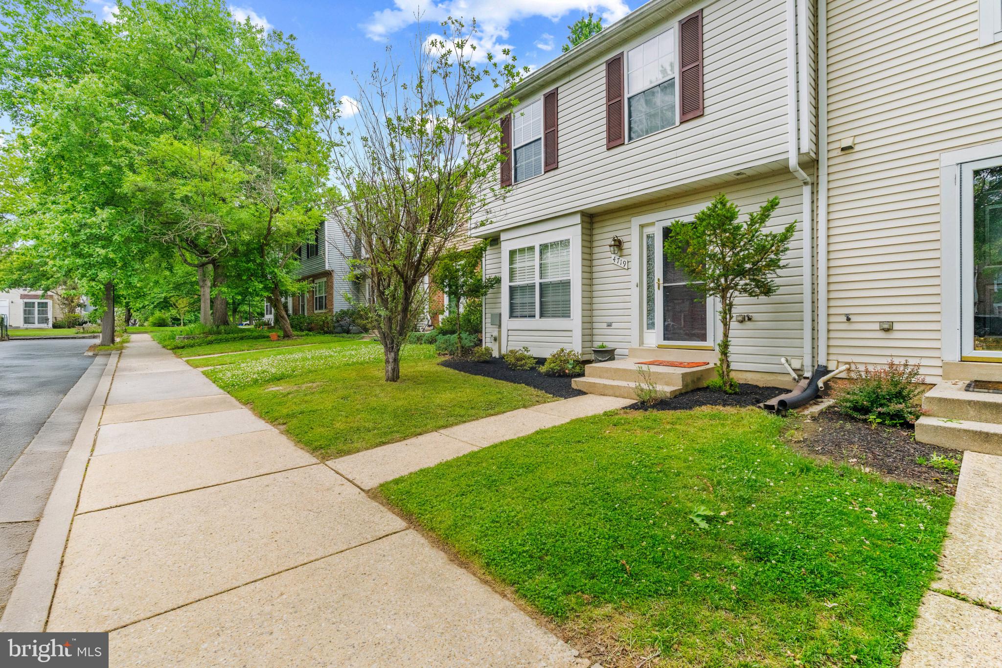 DORSEY HALL - Residential
