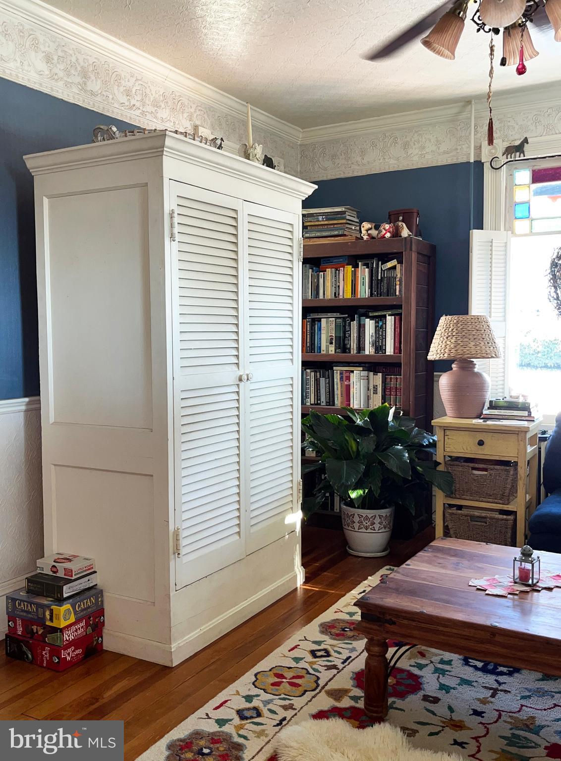 MILLINGTON - Residential