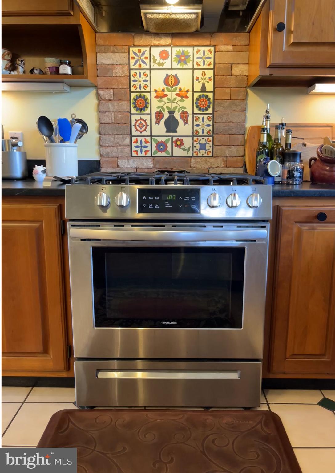 MILLINGTON - Residential