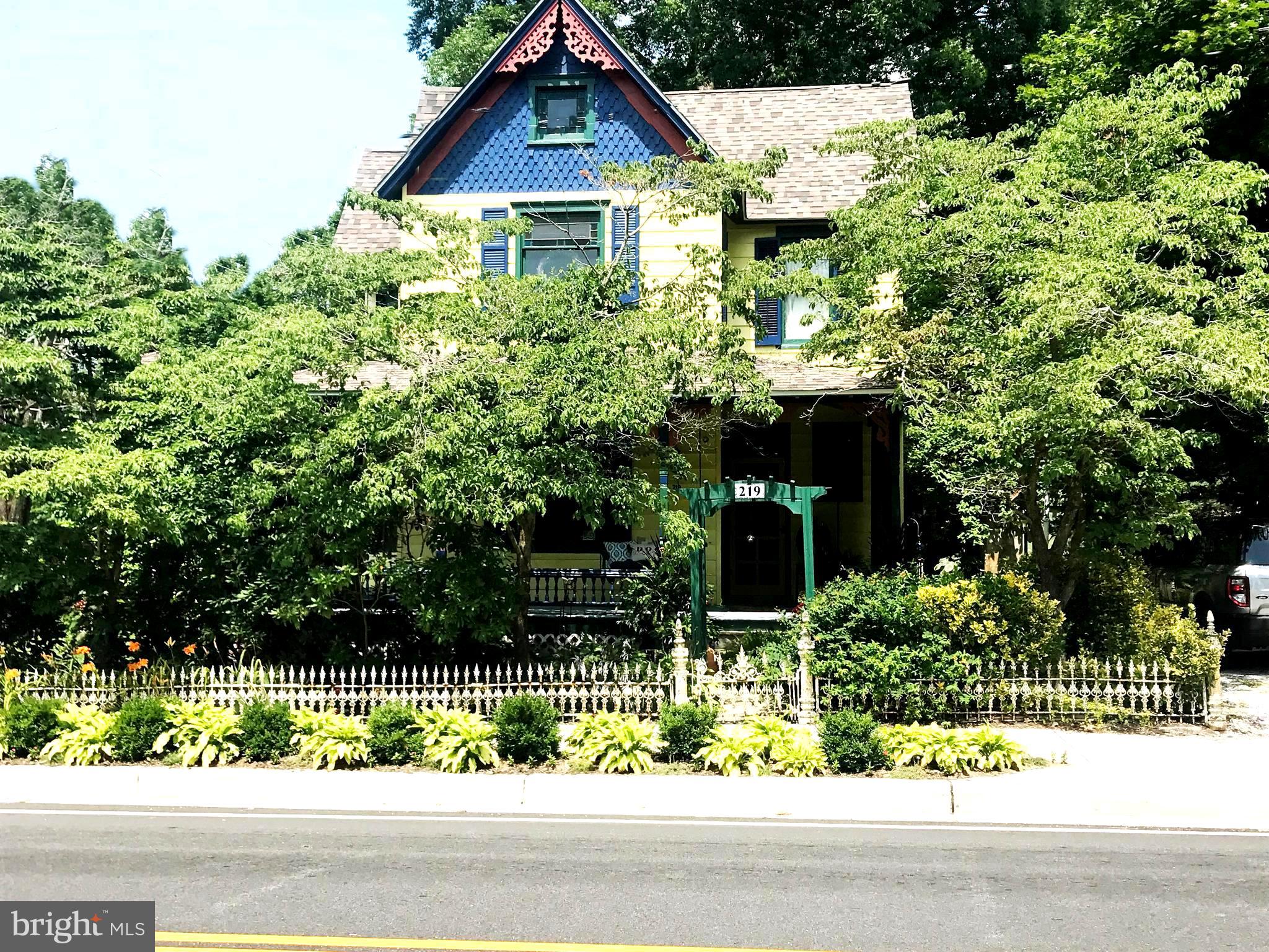 MILLINGTON - Residential