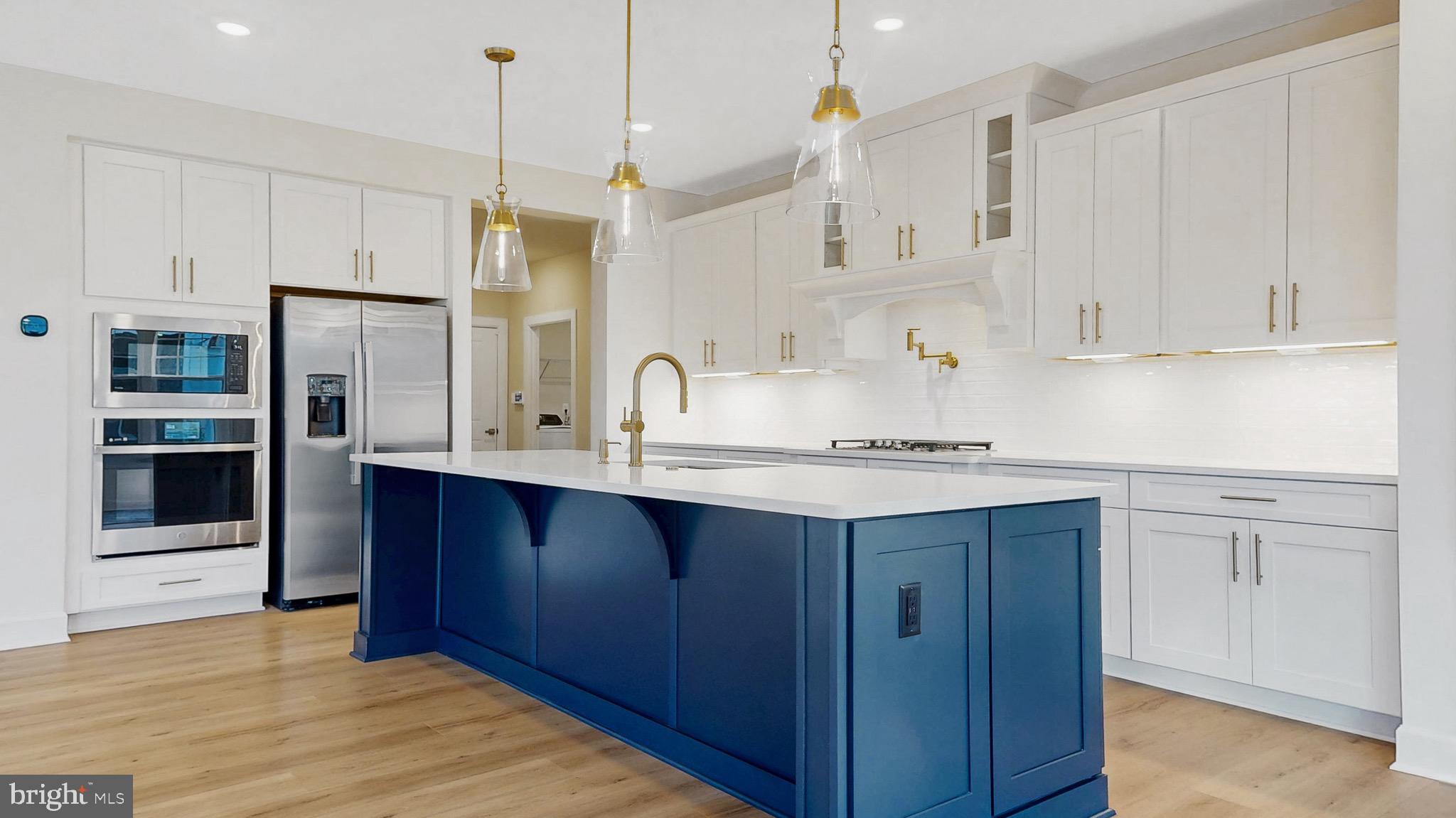 OSPREY POINT - Residential