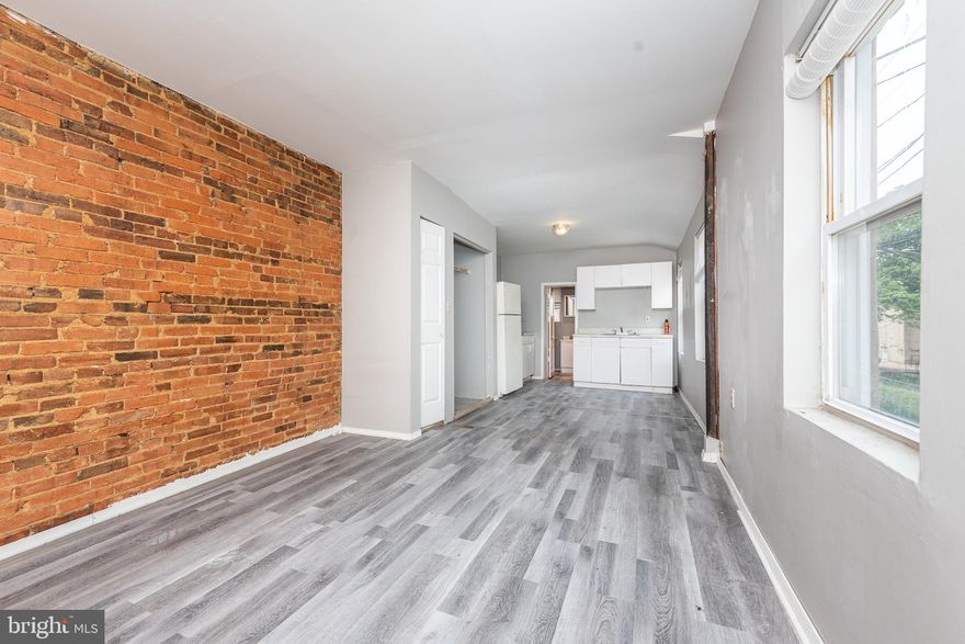 PERFECTLY LOCATED 2ND LEVEL APARTMENT - AVAILABLE NOW!  Located in a 3 unit rowhome,  this studio apartment has wood flooring and exposed brick, tons of natural light, a spacious kitchen and full bath.  Great location - centrally located between Fells Point, Johns Hopkins, and Harbor East!