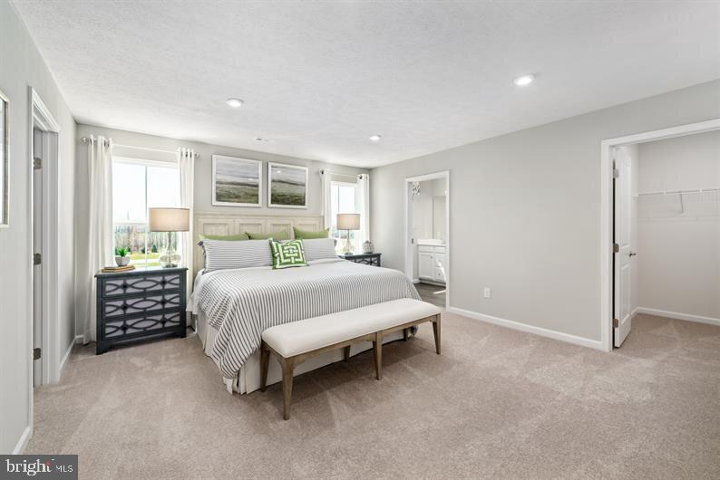 JAMES RUN CARRIAGE HOMES - Residential