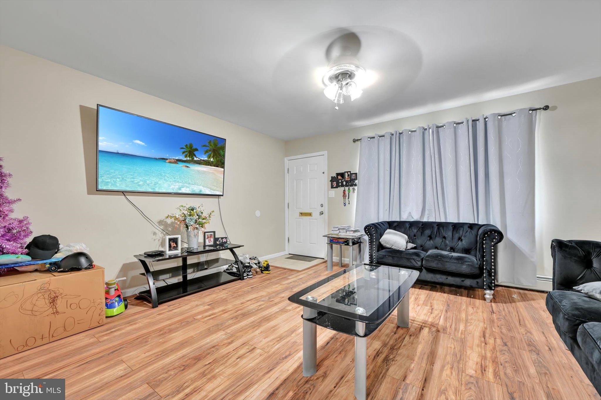 PALO ALTO - Residential