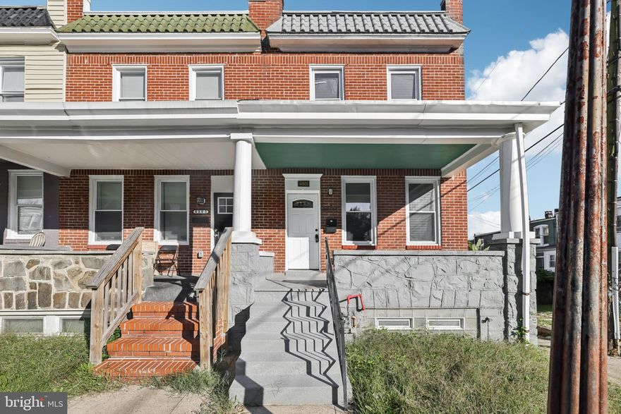 Welcome to this beautifully maintained end-of-row townhouse featuring four spacious bedrooms and two full bathrooms. The home showcases a blend of carpet, hardwood, luxury vinyl plank, and tile/brick flooring throughout. Enjoy soaring high ceilings with tray details, crown moldings, and built-ins that add timeless character.
The open floor plan flows seamlessly into a gourmet kitchen complete with upgraded countertops and modern finishes—perfect for both cooking and entertaining. Bathrooms feature stall and sub showers, with the primary bath boasting updated flooring. Additional highlights include a newer washer and dryer for everyday convenience.
An attractive opportunity awaits with an FHA assumable loan at 4.75%
This inviting home combines comfort, style, and efficiency—all in a desirable Baltimore location.