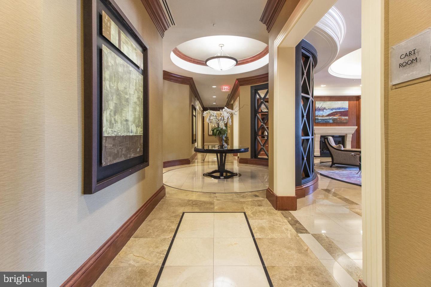 ONE PARK CREST CONDOMINIUM - Residential