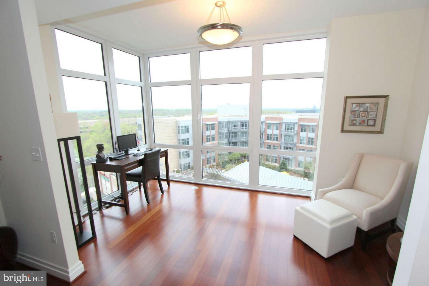 ONE PARK CREST CONDOMINIUM - Residential