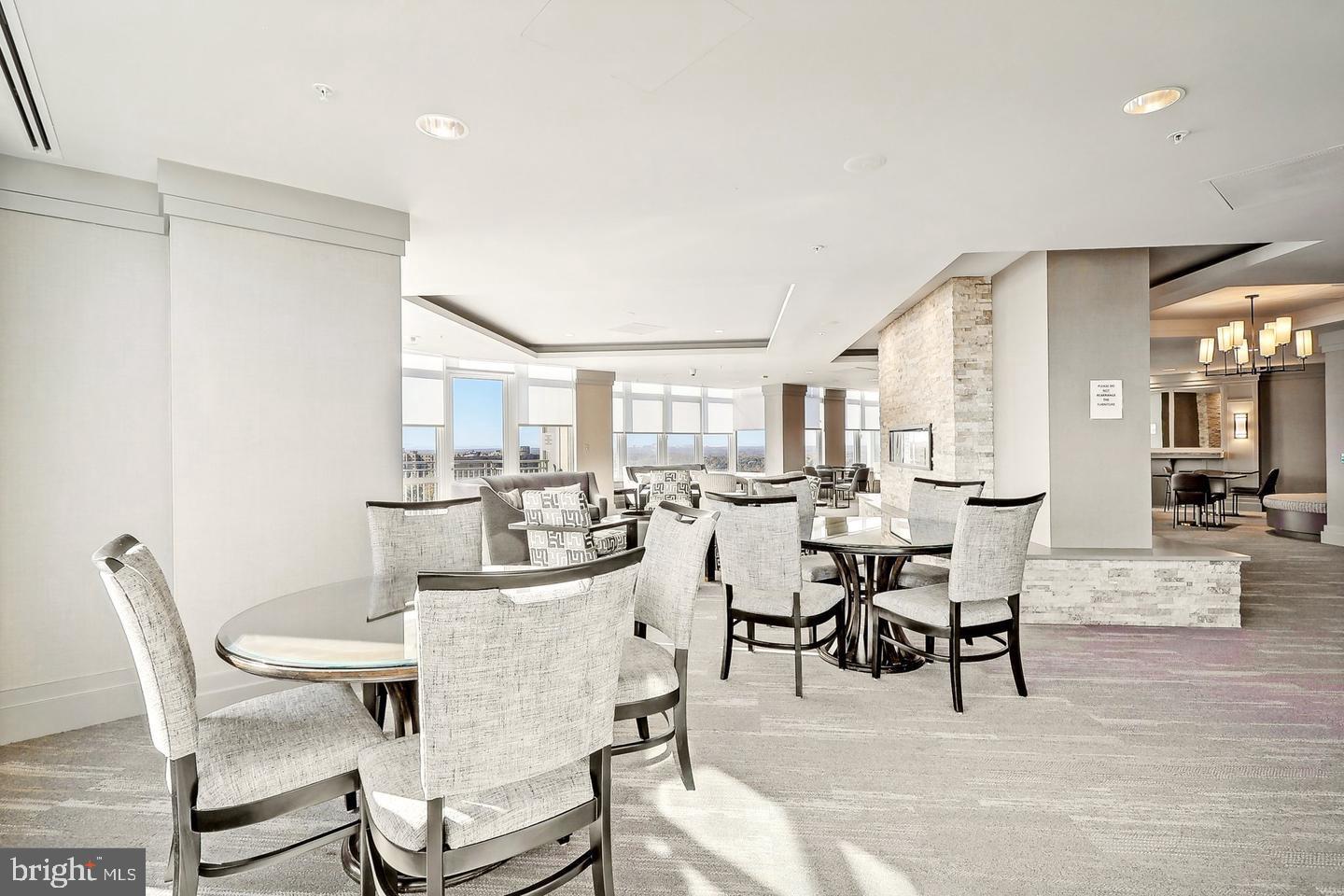 ONE PARK CREST CONDOMINIUM - Residential