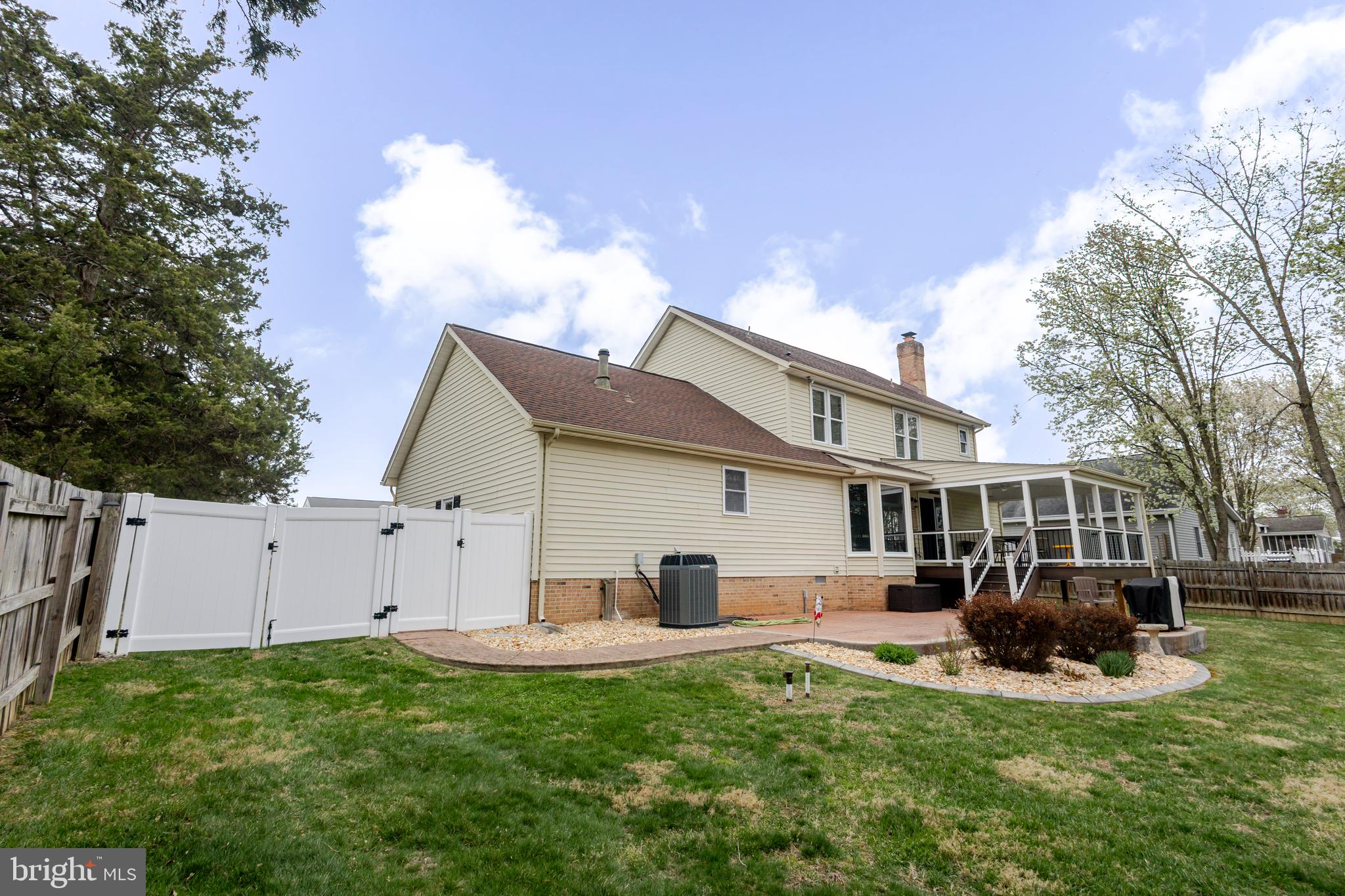 KENDALLWOOD EAST - Residential