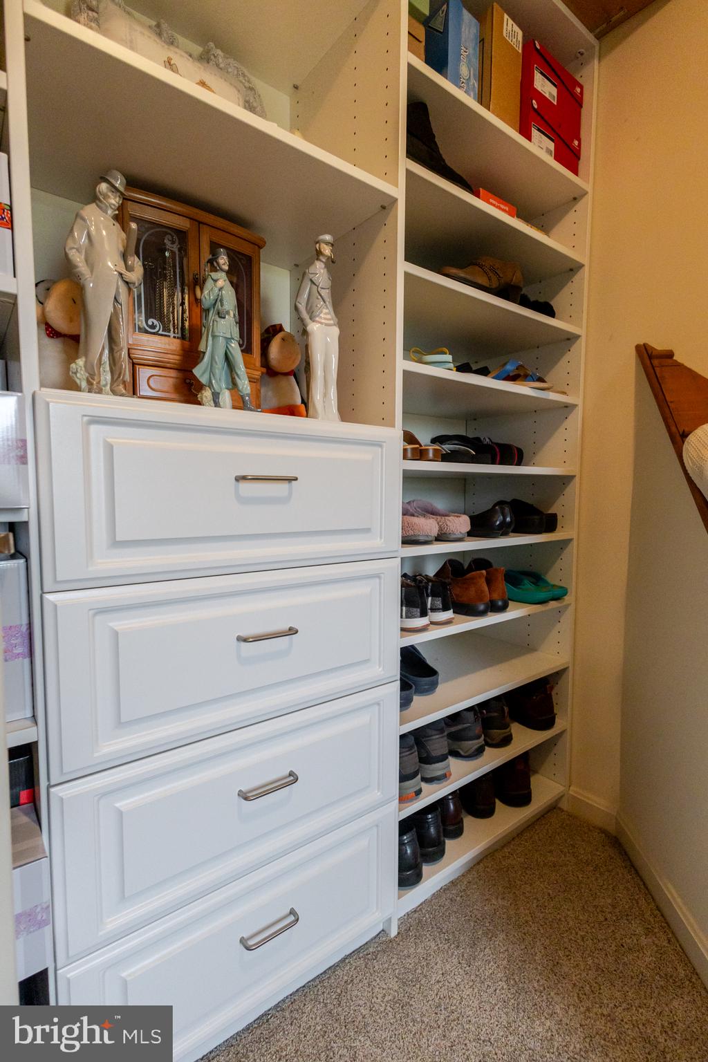 KENDALLWOOD EAST - Residential