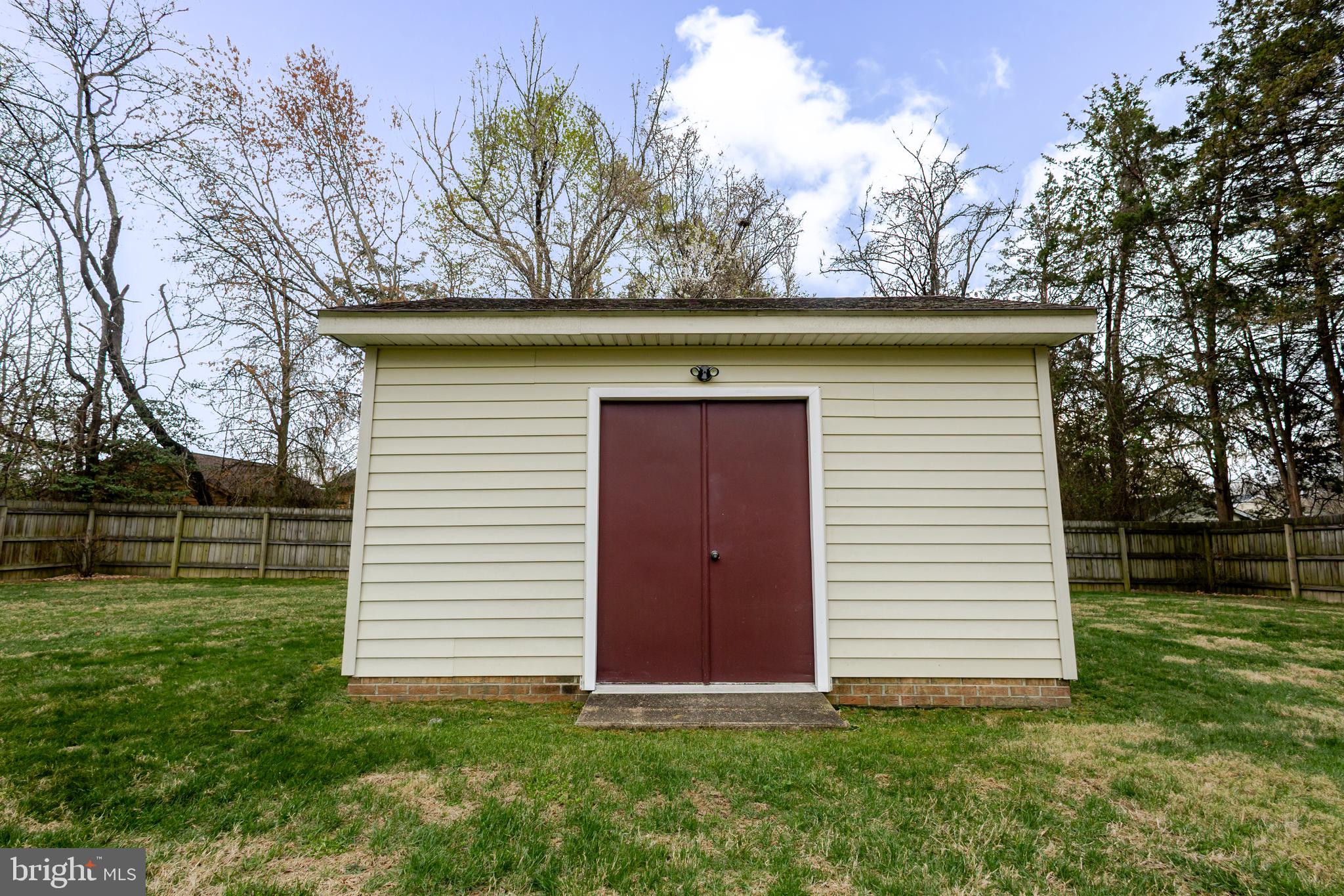 KENDALLWOOD EAST - Residential