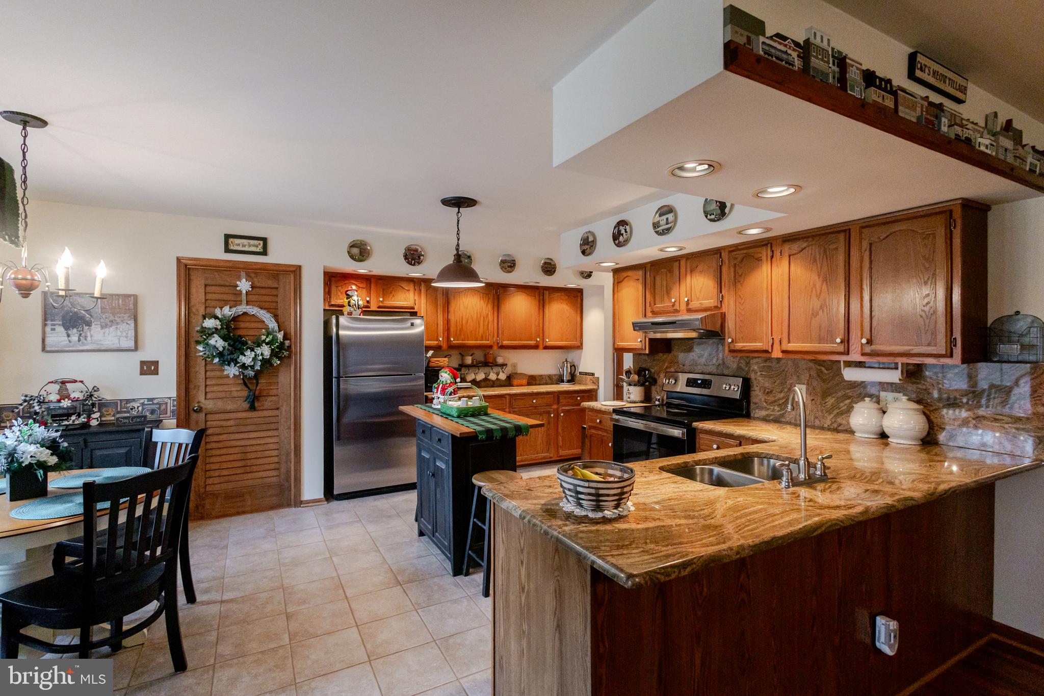 KENDALLWOOD EAST - Residential