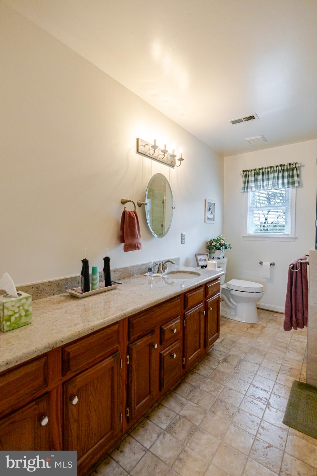 KENDALLWOOD EAST - Residential