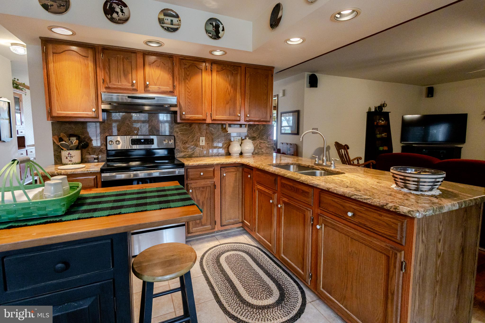 KENDALLWOOD EAST - Residential