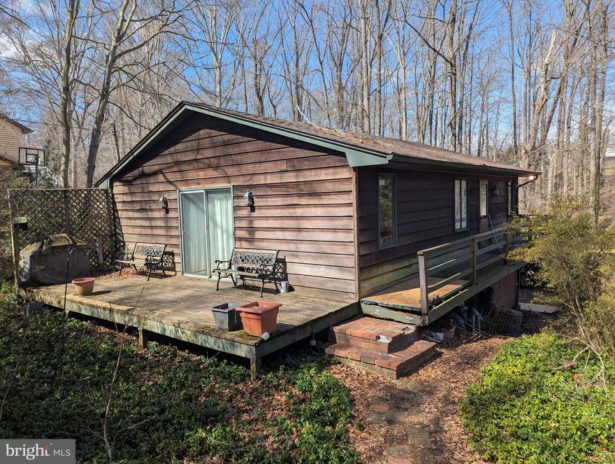 $125,000. LIST PRICE SUGGESTED OPENING BID AT AUCTION. ****NO PRE BID****
 AUCTION FRI, April 17th, 2026 @ 11:00 AM ON PREMISES. Broker/agent registration form is available upon request and must be in the hands of Jay Edwards Auctioneers 48 hours prior to the auction.

Enter through side entrance to kitchen, equipped w/ an electric stove, dual sink, refrigerator, exhaust hood, recessed lighting, & ceiling fan. Adjoining dining & living room area w/ coat closet & sliding glass door exit to the front of the home. Main level also includes a full bathroom, hall linen closet, & (2) bedrooms, each w/ closet. Hardwood flooring throughout the main level. Lower level has a club room w/ brick fireplace & woodstove insert, utility room w/ washer, dryer, & well equipment. Bedroom #3 w/ closet is located on this level, as well as a full bathroom & sliding glass door exit to the rear of the property. Additional features include electric baseboard heating, electric hot water heater, private water & sewer. New roof was installed in 2024.

Content: 1992 Black Mazda Miata MX-S 2 Door Convertible w/ Hardtop Roof (Rough Condition & Not Running) VIN: JM1NA3514N1314418, 1973 Harley Davidson 15370 Sportster Softail XLH Ironhead VIN: 3H61085H3 (Rough Condition), Honda FT 500 Ascot Motor Bike XL2 (Rough Condition), 1977 or before Yamaha Enduro 250 (Rough Condition), Misc. Furniture, Dining Room & Bedroom Furniture, Trunks, Crocks, Collectibles, Tools, 4 HP Mercury Boat Motor, Singer Sewing Machine, & other misc. items. Household Items to be sold in small & large lots. Visit our website for a complete list of inventories & pictures!